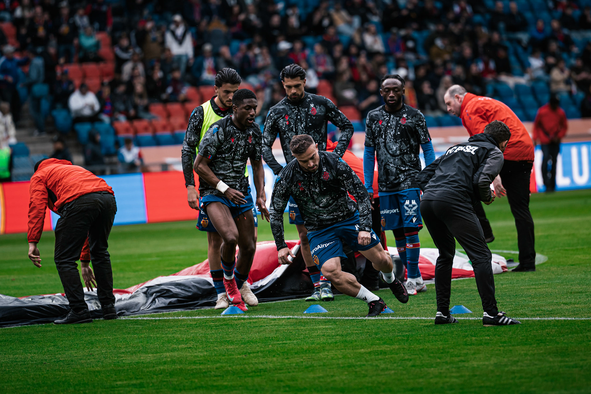 FC Basel 1893 et Yverdon Sport FC au St. Jakob-Park. (Christian António/LibsVisuals.com)