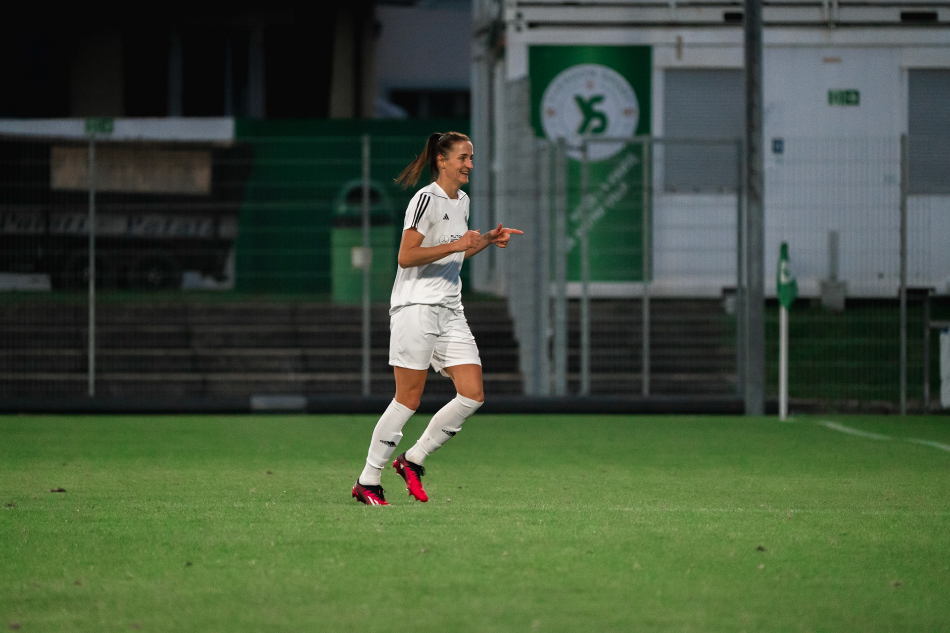 Ligue nationale B Féminine Yverdon Sport FC - Etoile Carouge FC