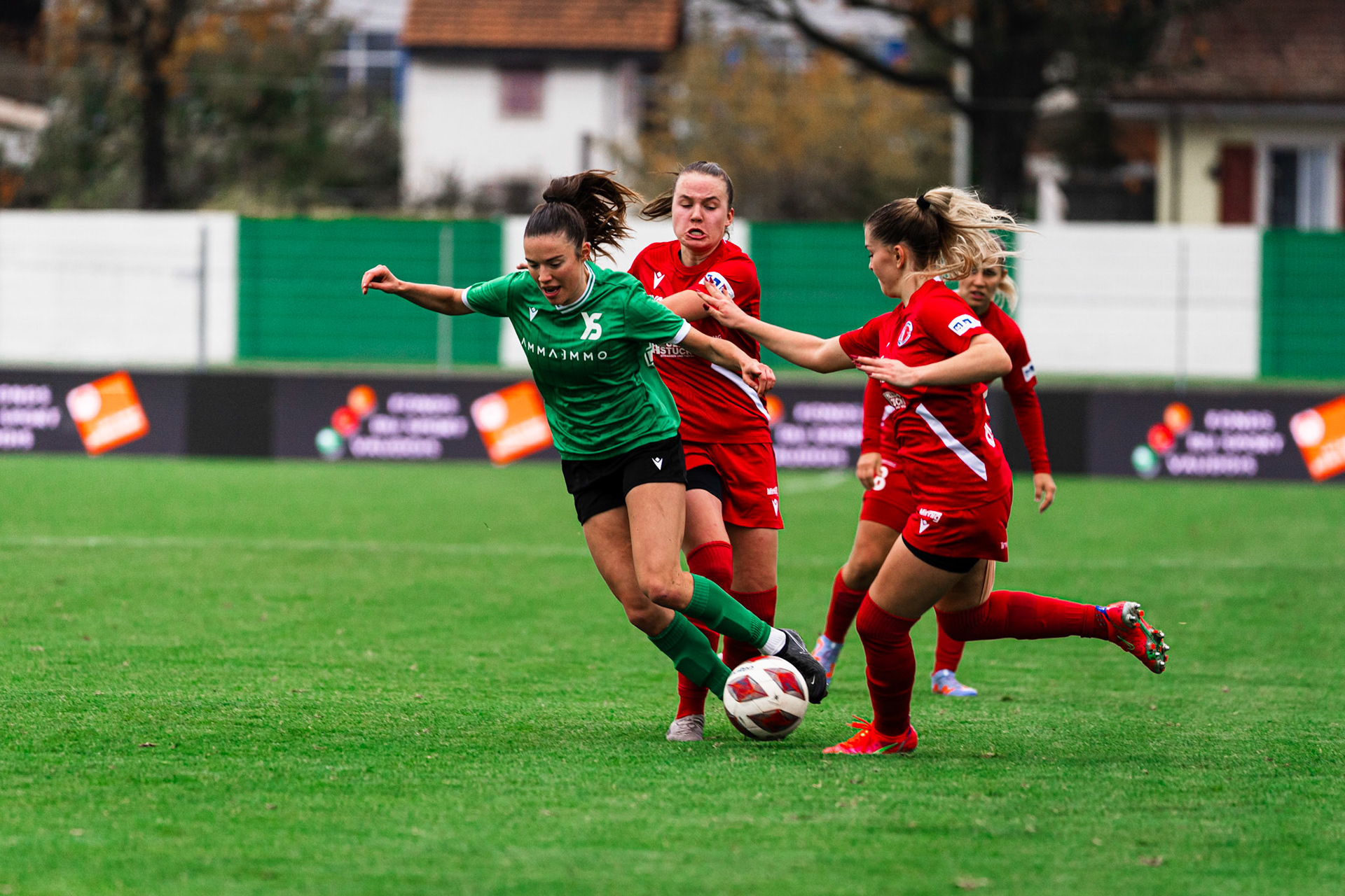 1/8 de finale - AXA coupe suisse Féminine Yverdon Sport FC - Frauenteam Thun Berner-Oberland