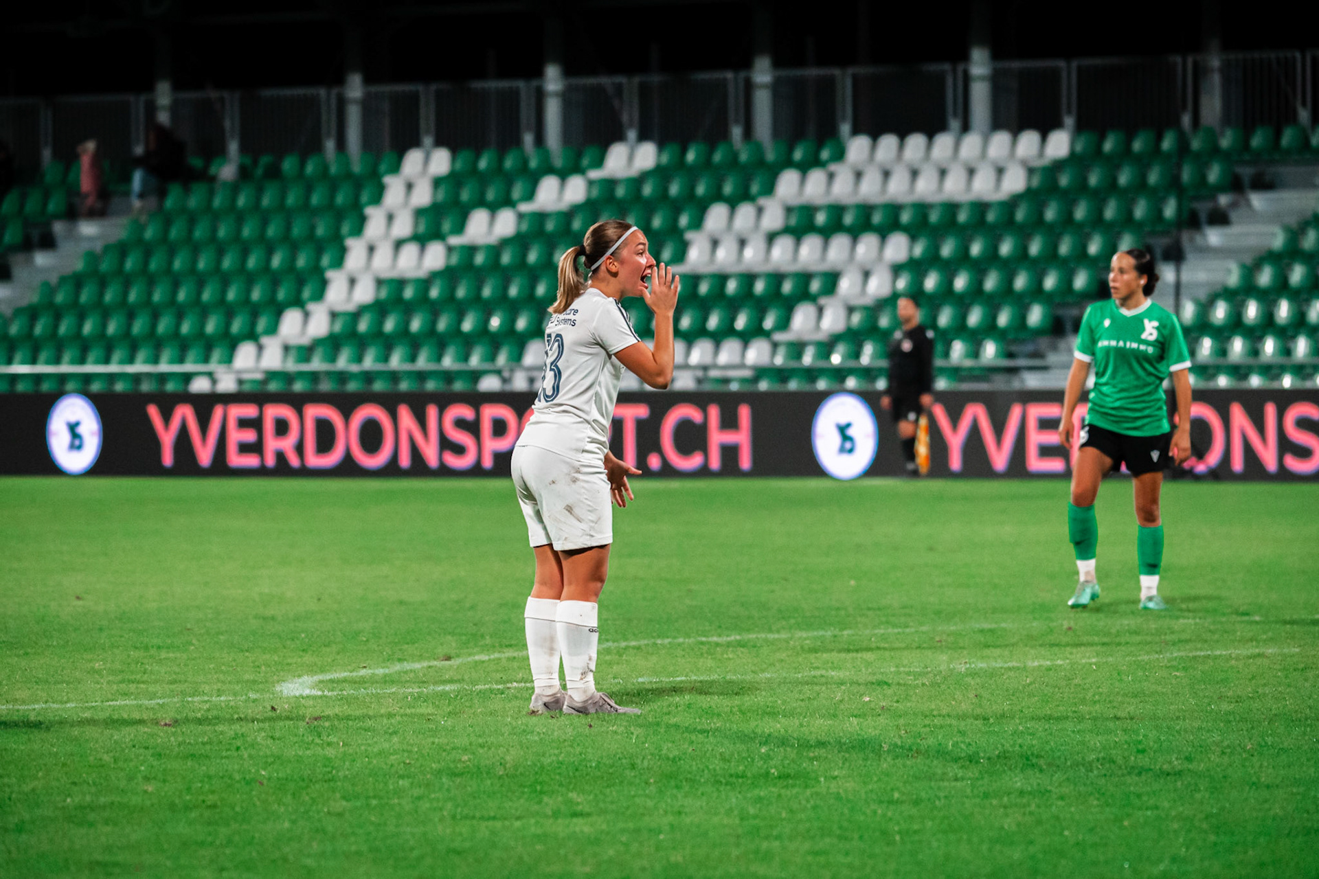 Ligue nationale B Féminine Yverdon Sport FC - Etoile Carouge FC