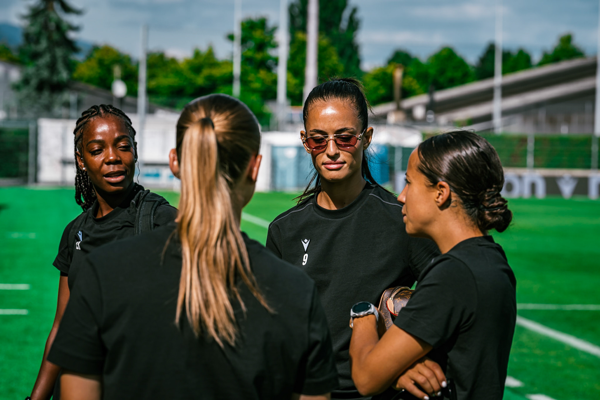 Match championnat LNB féminine opposant Yverdon Sport FC et FC Schlieren au Stade Municipal. (Christian António/LibsVisuals.com)