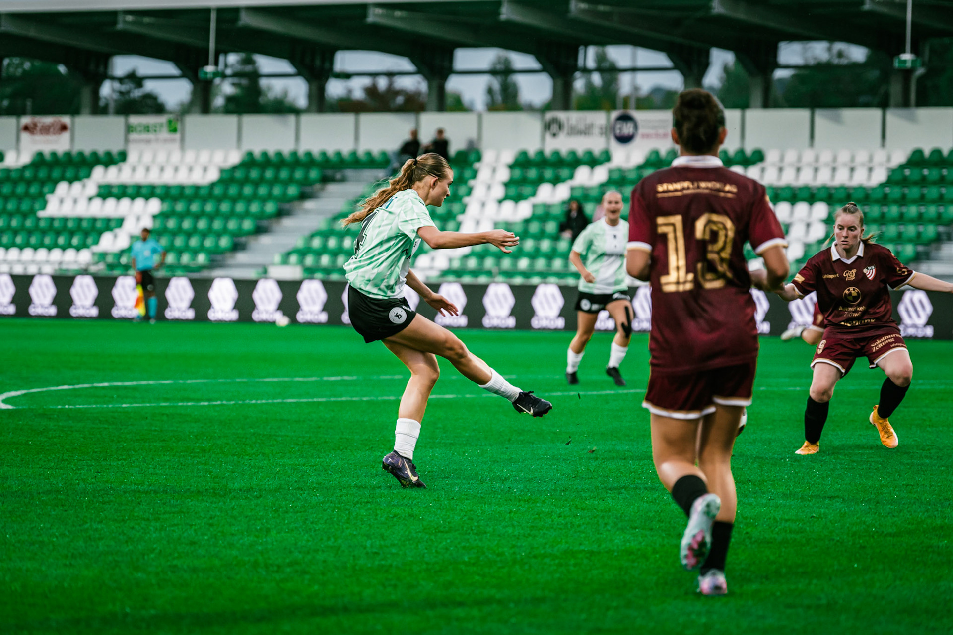 Match championnat LNB féminine opposant Yverdon Sport FC et FC Solothurn Frauen au Stade Municipal. (Christian António/LibsVisuals.com)