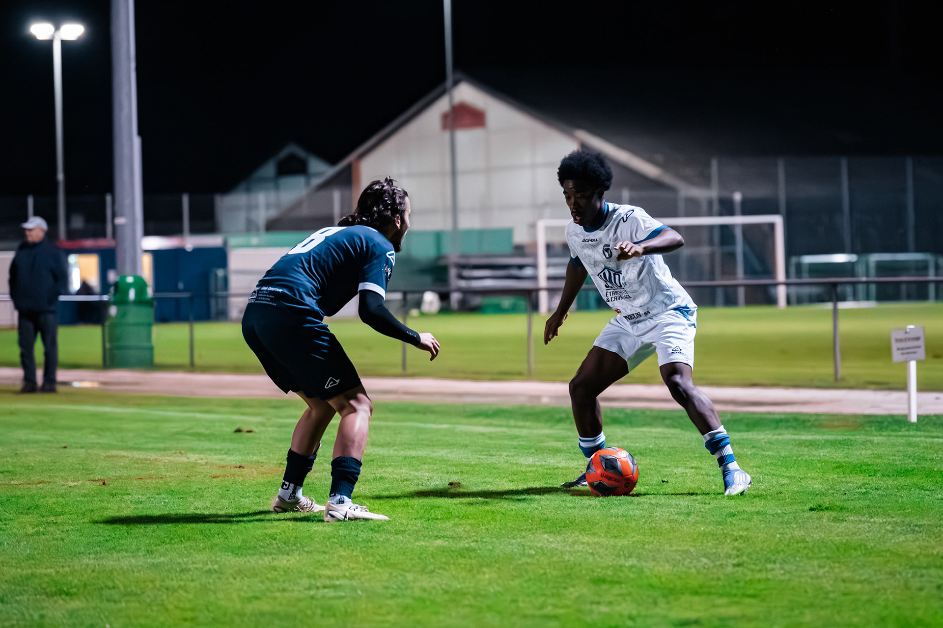 Match de championnat 3e ligue (Groupe 3) opposant le FC Azzurri Yverdon I au FC Bosna Yverdon I, au Stade Municipal, Yverdon. (Christian António/LibsVisuals.com)