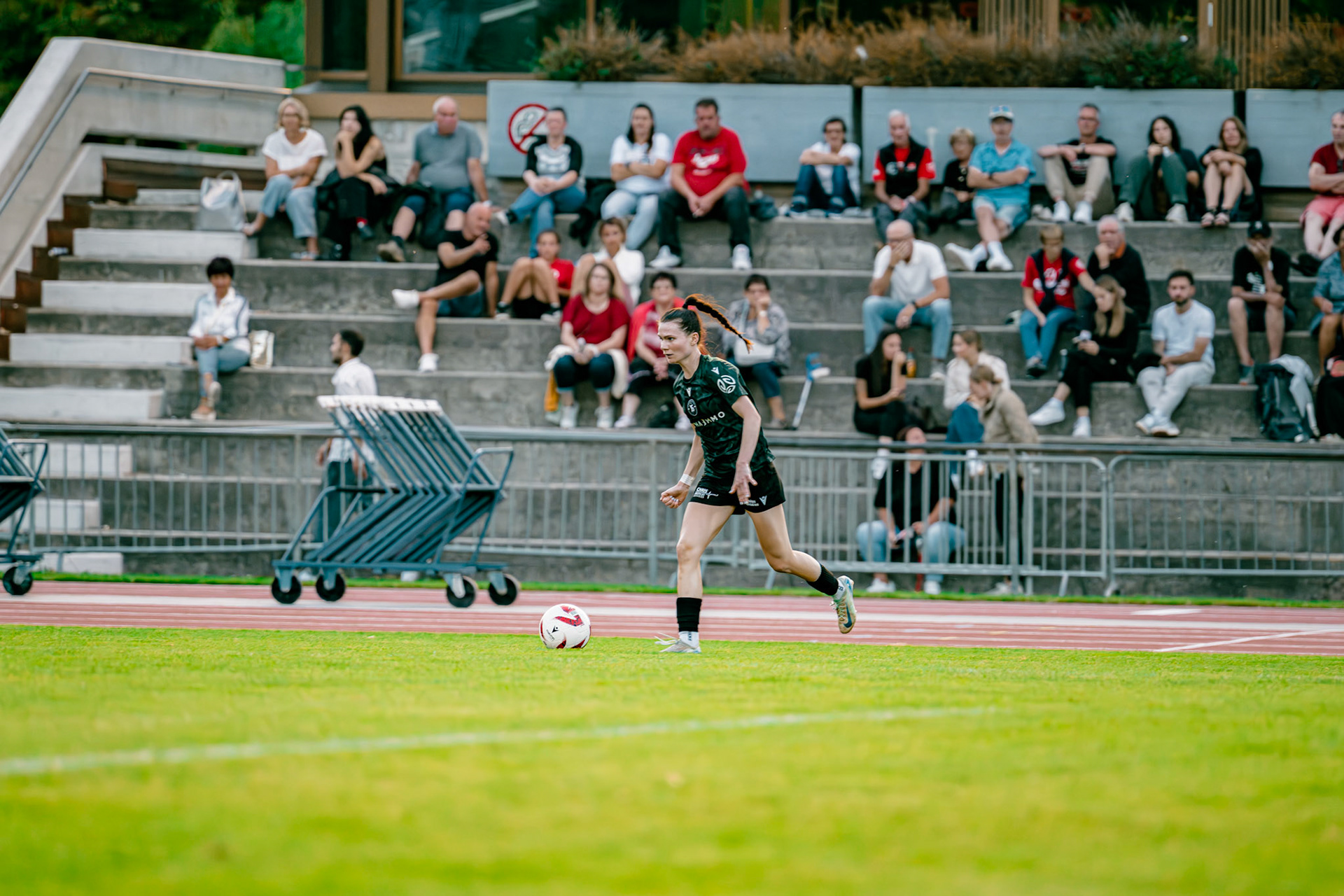 Match de championnat LNB (féminine) opposant le FC Sion Féminin à Yverdon Sport FC à l’Ancien Stand, Sion. (Christian António/LibsVisuals.com)
