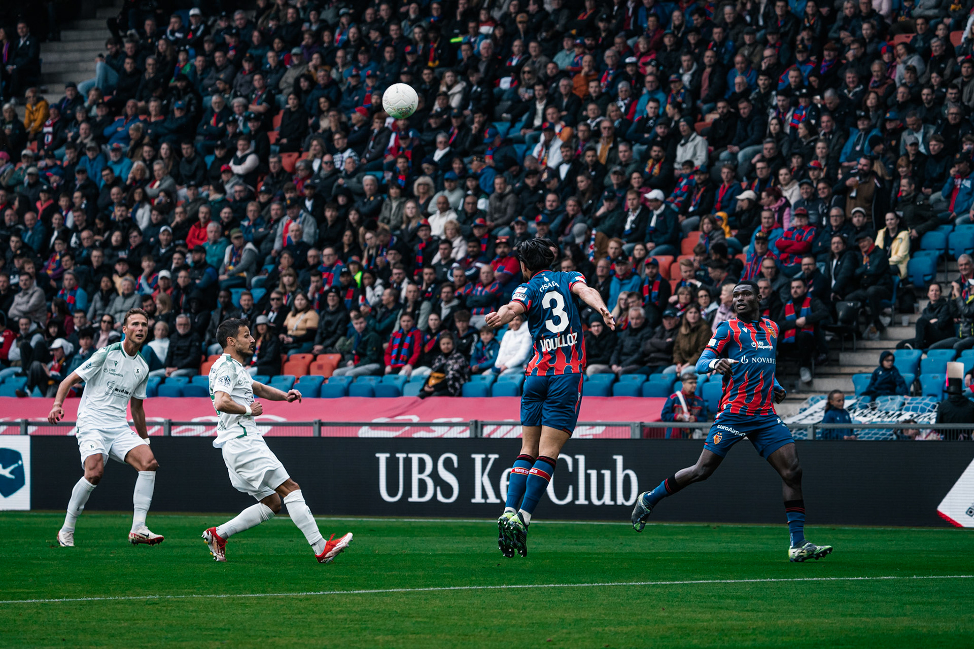 FC Basel 1893 et Yverdon Sport FC au St. Jakob-Park. (Christian António/LibsVisuals.com)