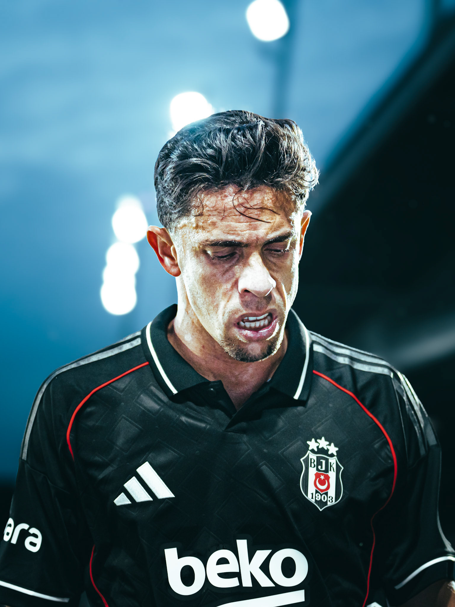 Match aller du tour de barrage de l’UEFA Europa Conference League 2025/26 opposant Lausanne-Sport et le Beşiktaş JK au Stade de la Tuilière. (Christian António/LibsVisuals.com)