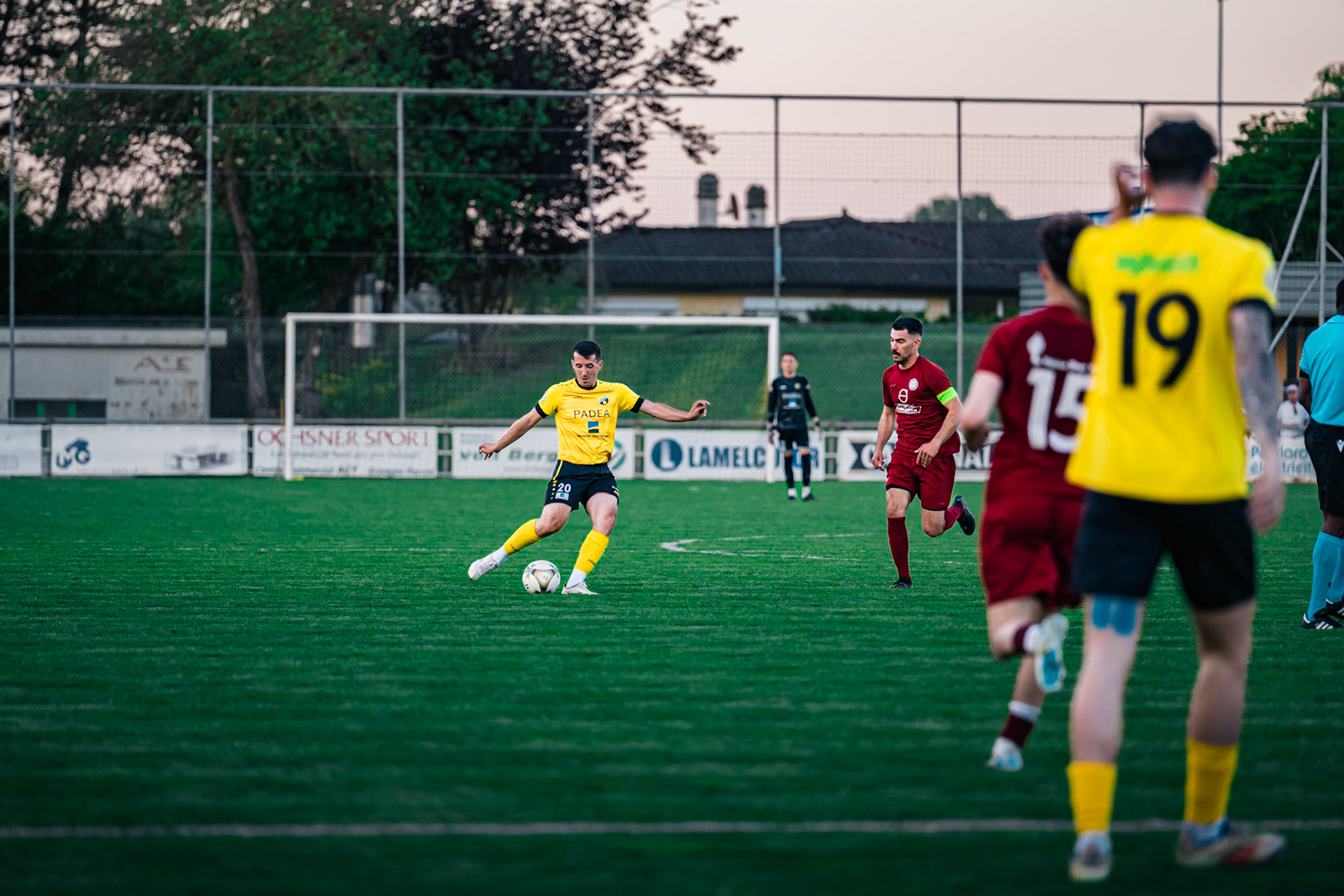 FC Domdidier et FC Cugy-Montet-Aumont-Murist I au Stade du Pâquier. (Christian António/LibsVisuals.com)