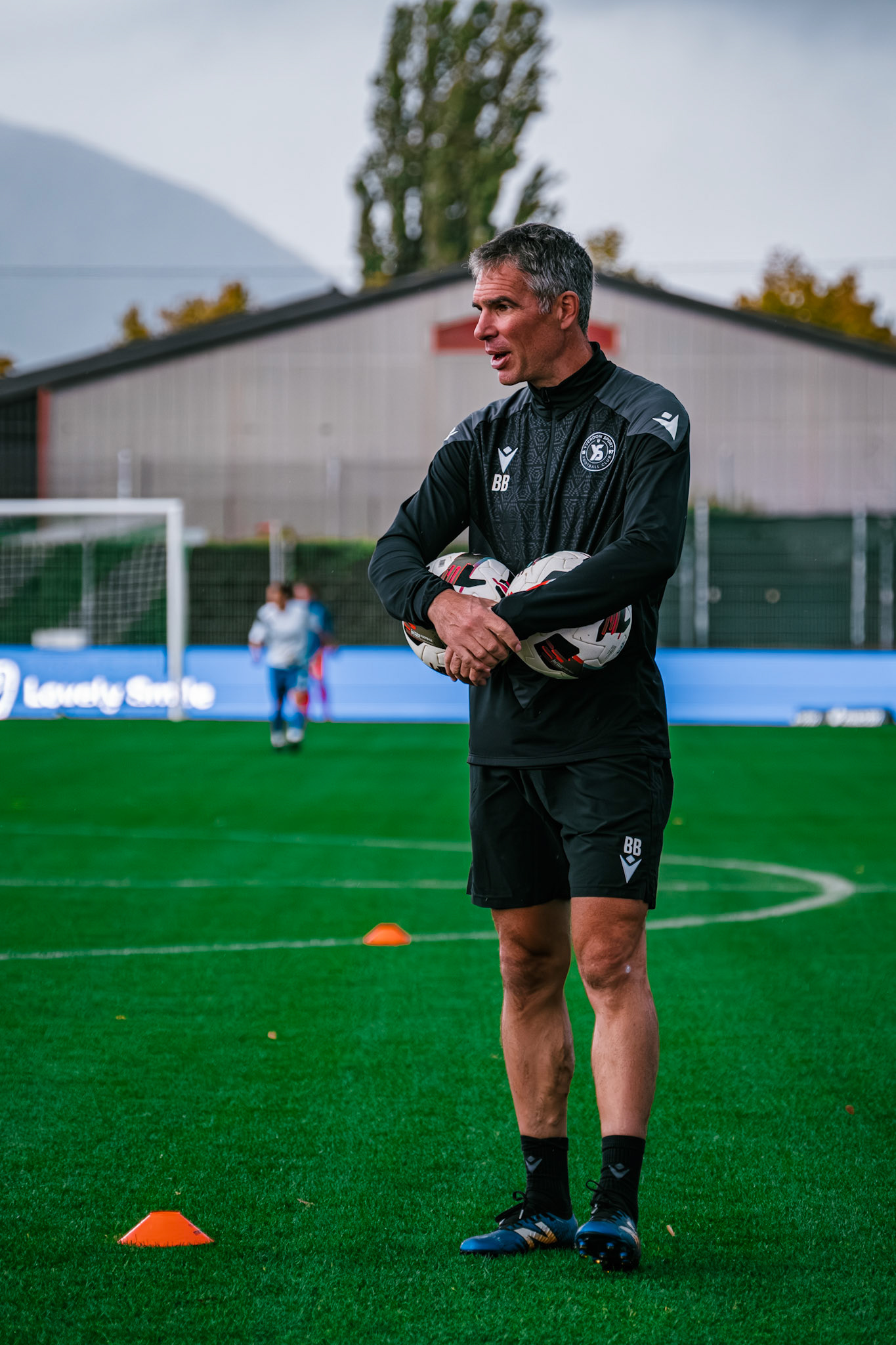 Match championnat LNB féminine opposant Yverdon Sport FC et FC Oerlikon/Polizei ZH 1 au Stade Municipal. (Christian António/LibsVisuals.com)