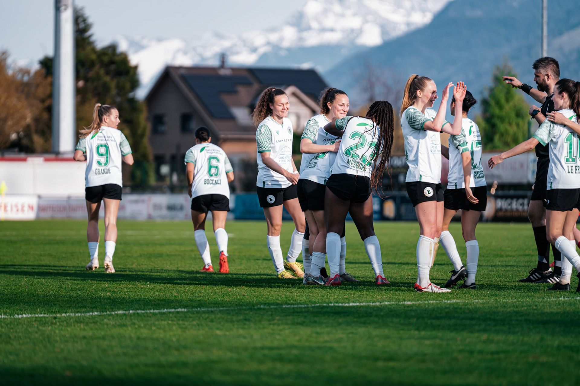 Women’s Super League / tour de promotion/relégation FC Rapperswil-Jona - Yverdon Sport FC au Grünfeld (Christian António/LibsVisuals.com)