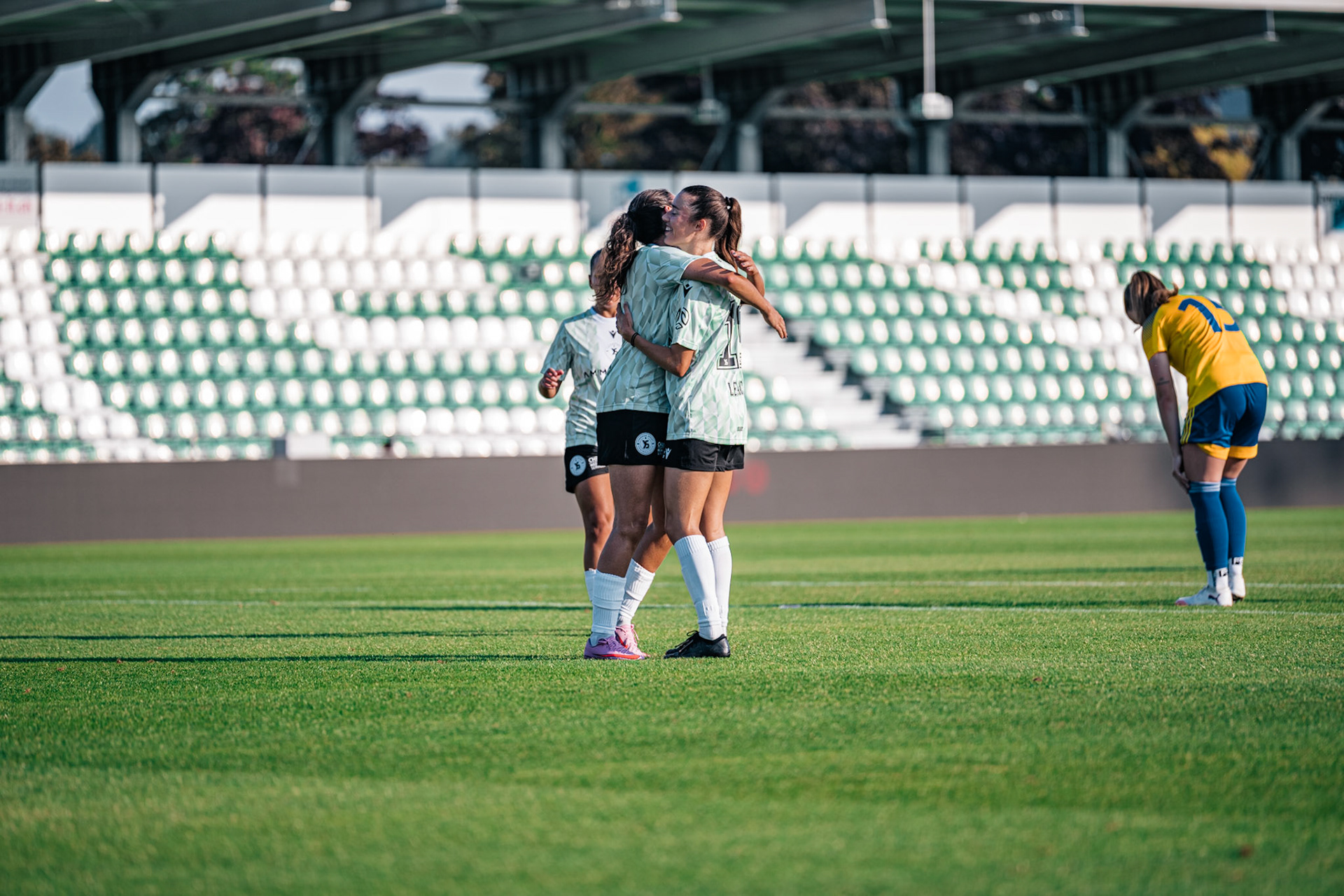 Match championnat opposant Yverdon Sport – FC Wädenswil au Stade Municipal. (Christian António/LibsVisuals.com)