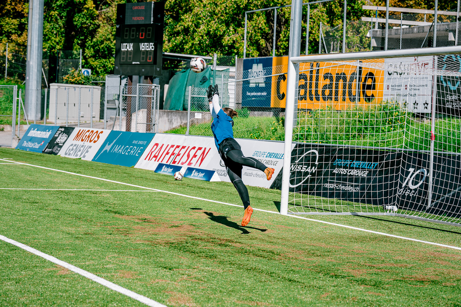 Match de championnat LNB (féminine) opposant l’Etoile Carouge FC à Yverdon Sport FC au Stade de la Fontenette à Carouge. (Christian António/LibsVisuals.com)