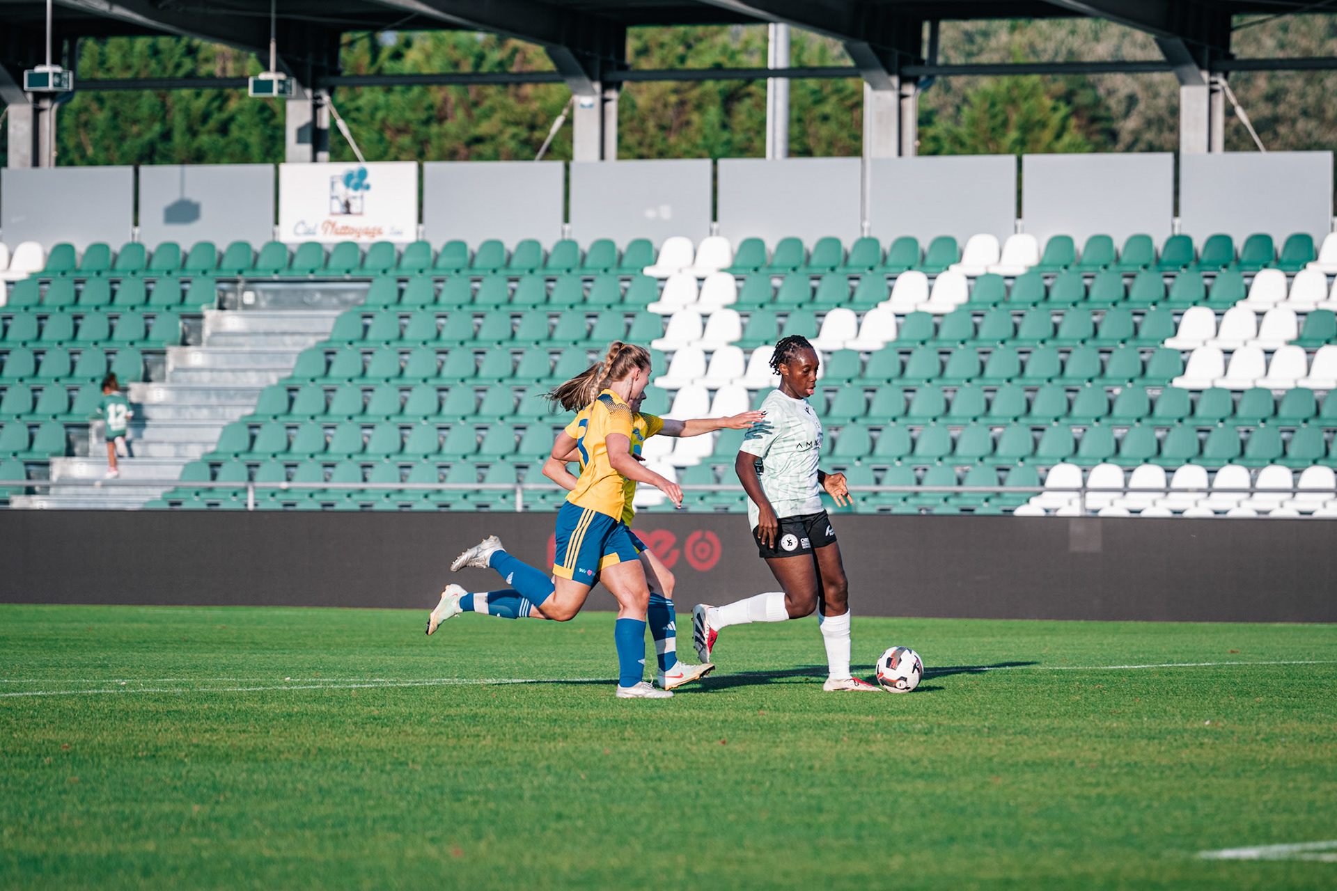 Match championnat opposant Yverdon Sport – FC Wädenswil au Stade Municipal. (Christian António/LibsVisuals.com)