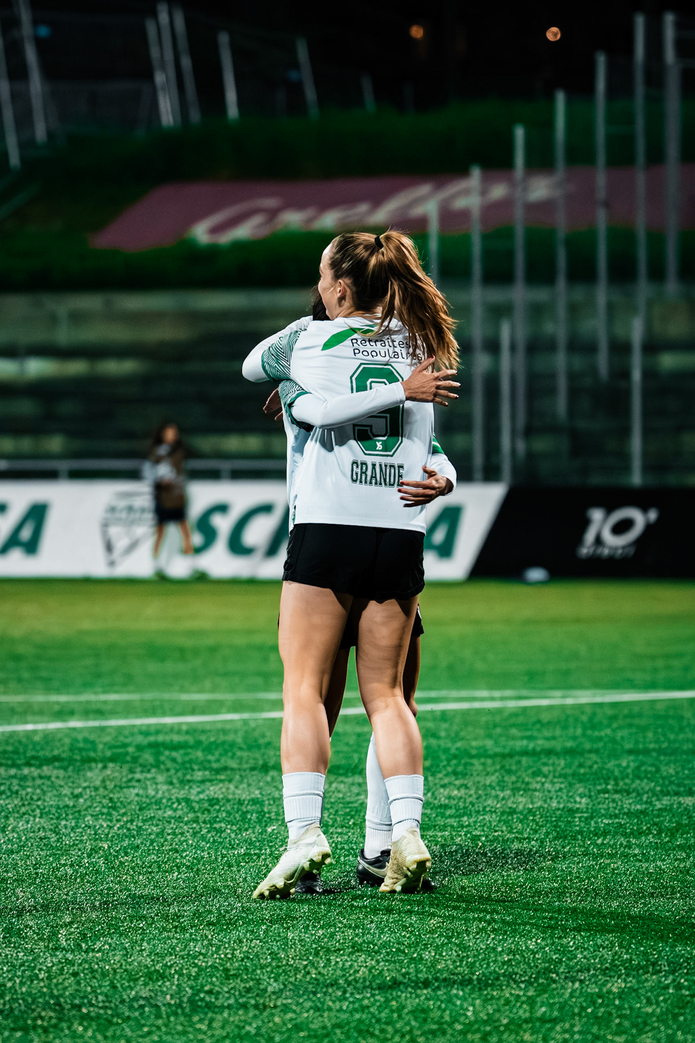 Etoile Carouge FC et Yverdon Sport FC au  Stade de la Fontenette (Christian António/LibsVisuals.com)