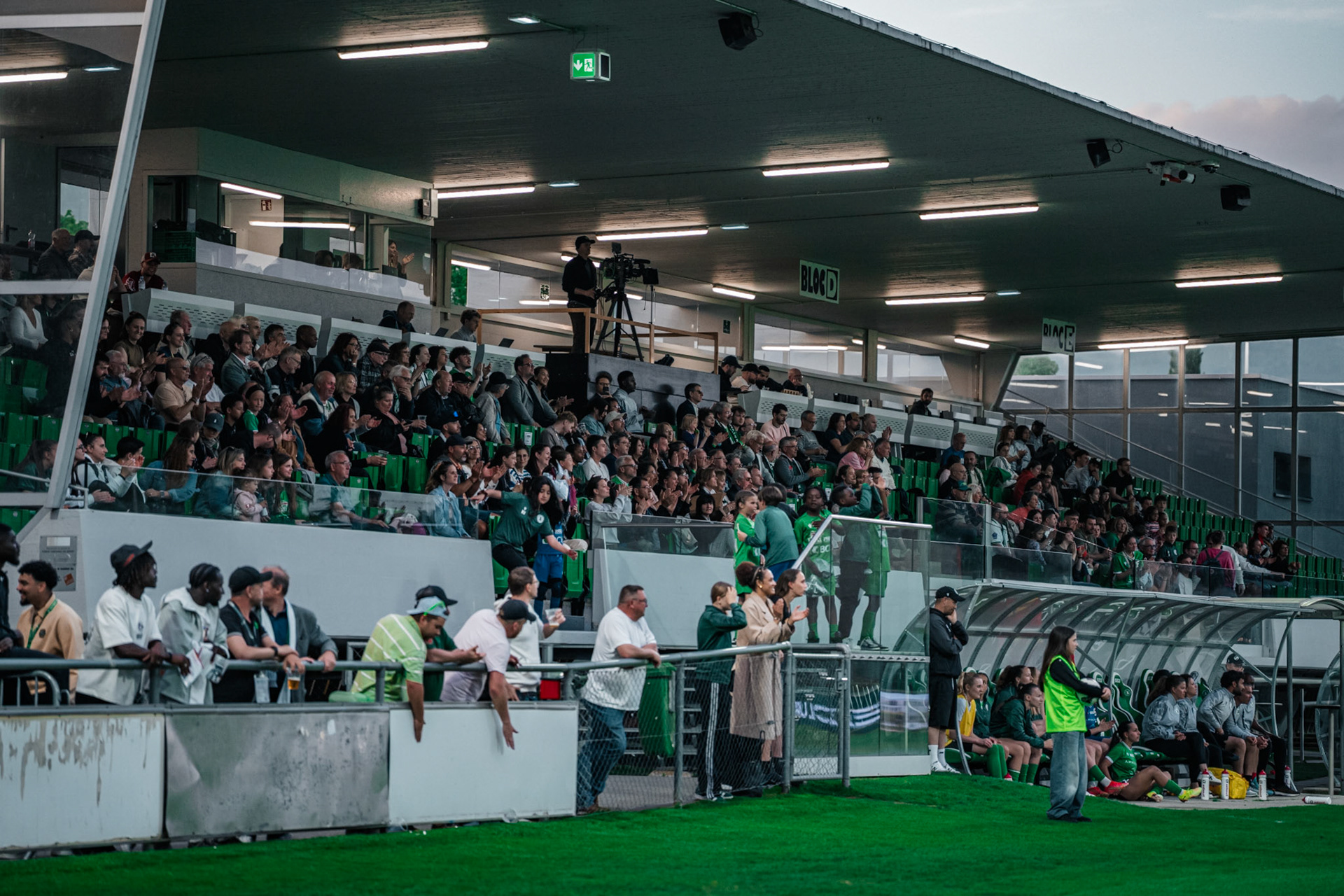 Yverdon Sport FC et FC Rapperswil-Jona au Stade Municipal. (Christian António/LibsVisuals.com)