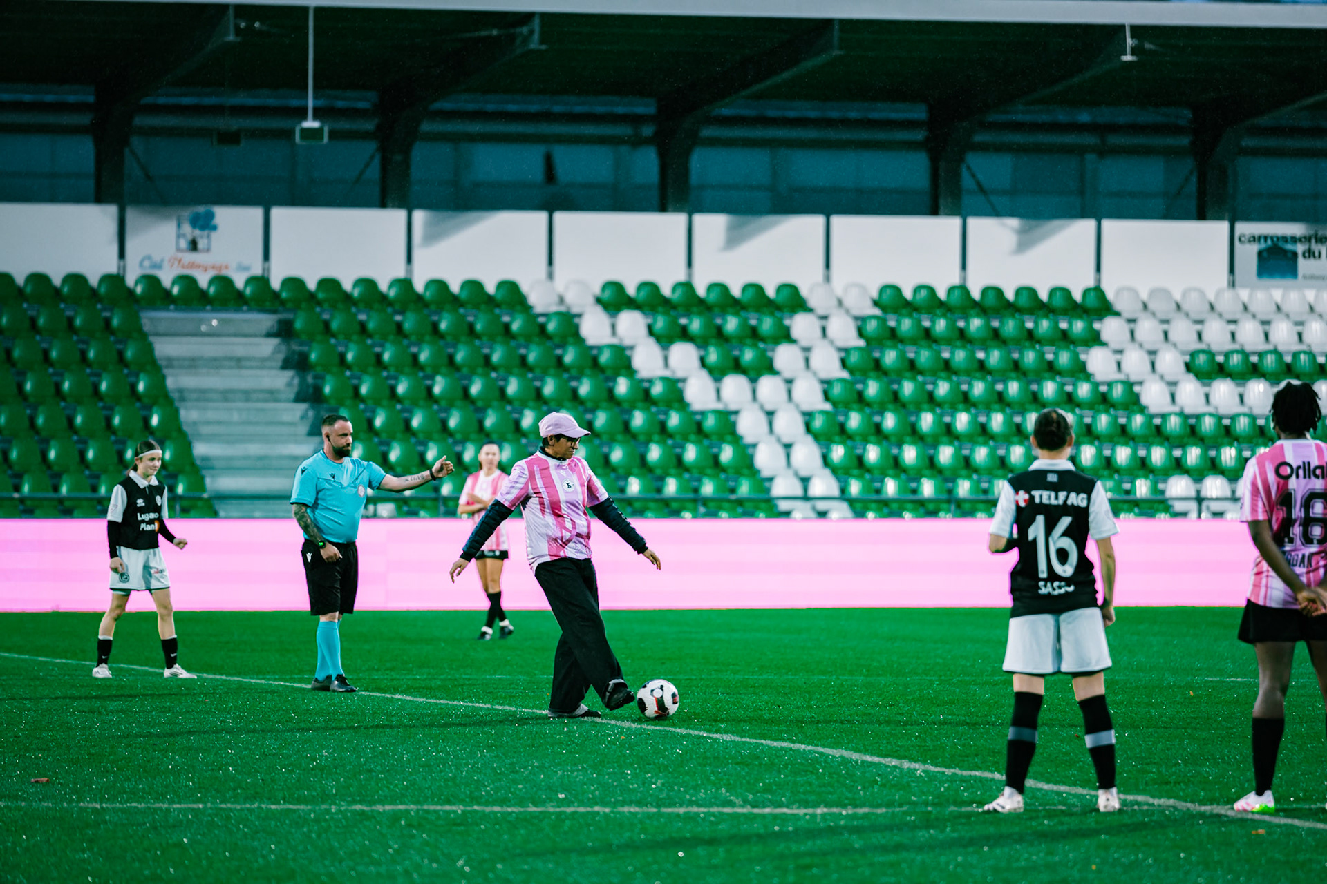 Match de championnat LNB féminine opposant Yverdon Sport FC et le FC Lugano au Stade Municipal, Yverdon-les-Bains. (Christian António / LibsVisuals.com)