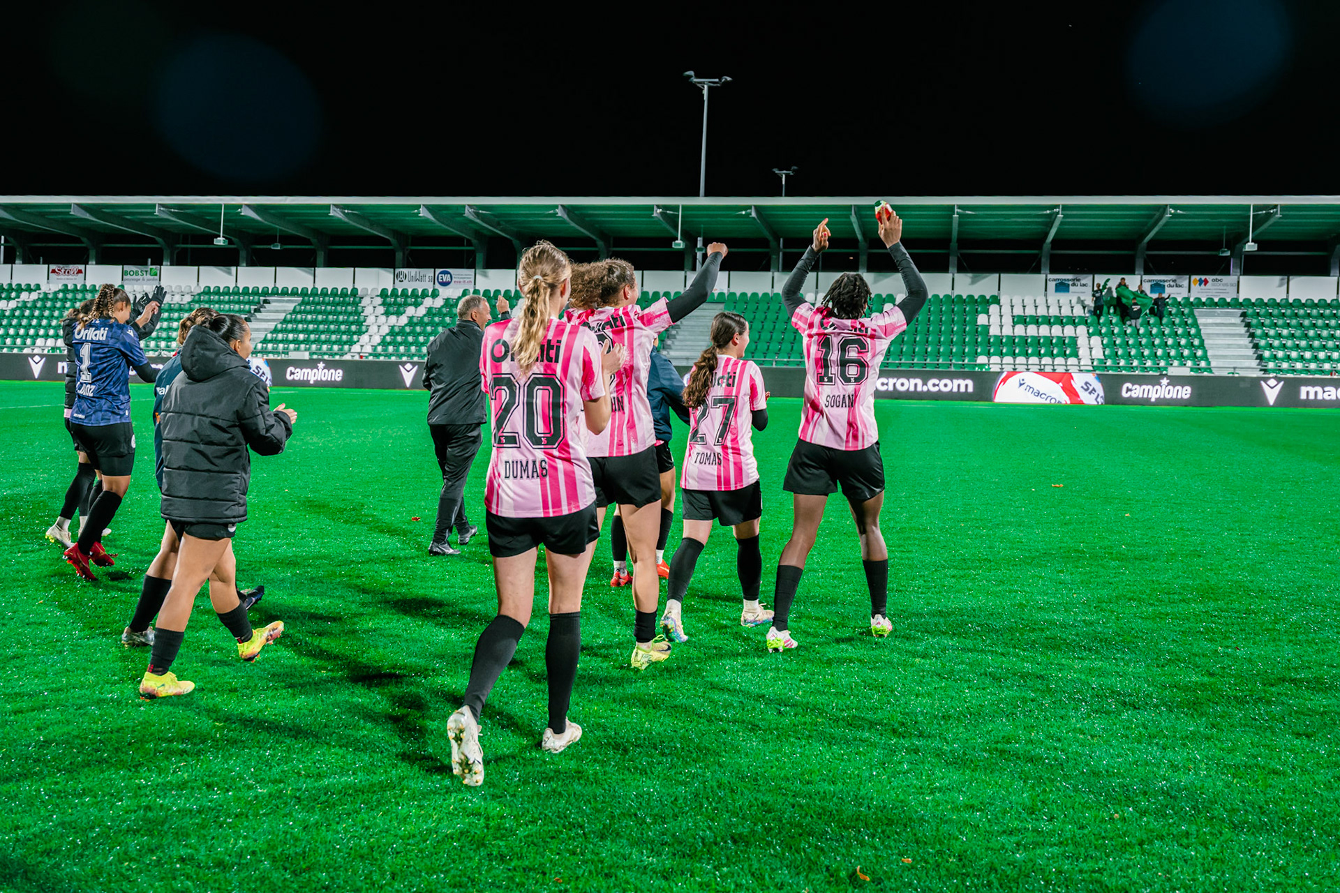 Match de championnat LNB féminine opposant Yverdon Sport FC et le FC Lugano au Stade Municipal, Yverdon-les-Bains. (Christian António / LibsVisuals.com)