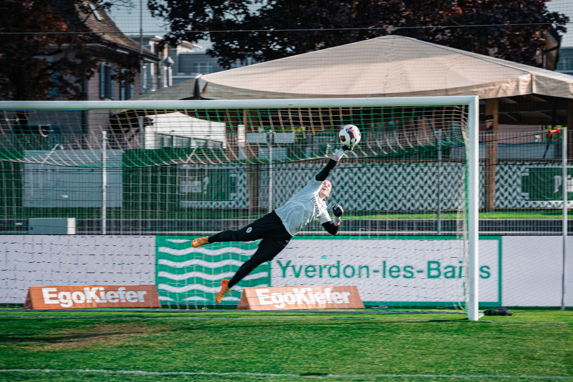 Yverdon Sport FC et FC Rapperswil-Jona au Stade Municipal. (Christian António/LibsVisuals.com)