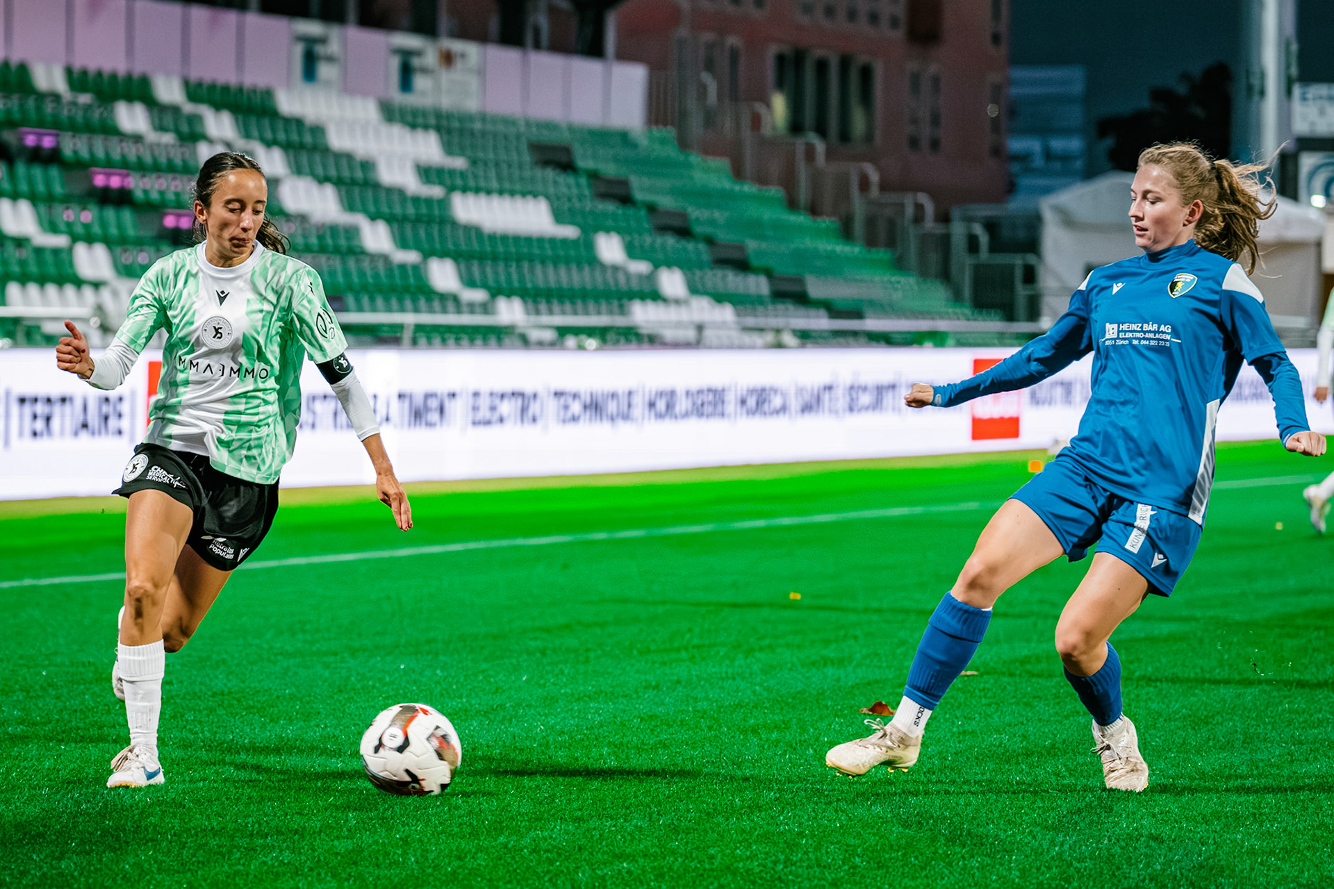 Match championnat LNB féminine opposant Yverdon Sport FC et FC Oerlikon/Polizei ZH 1 au Stade Municipal. (Christian António/LibsVisuals.com)