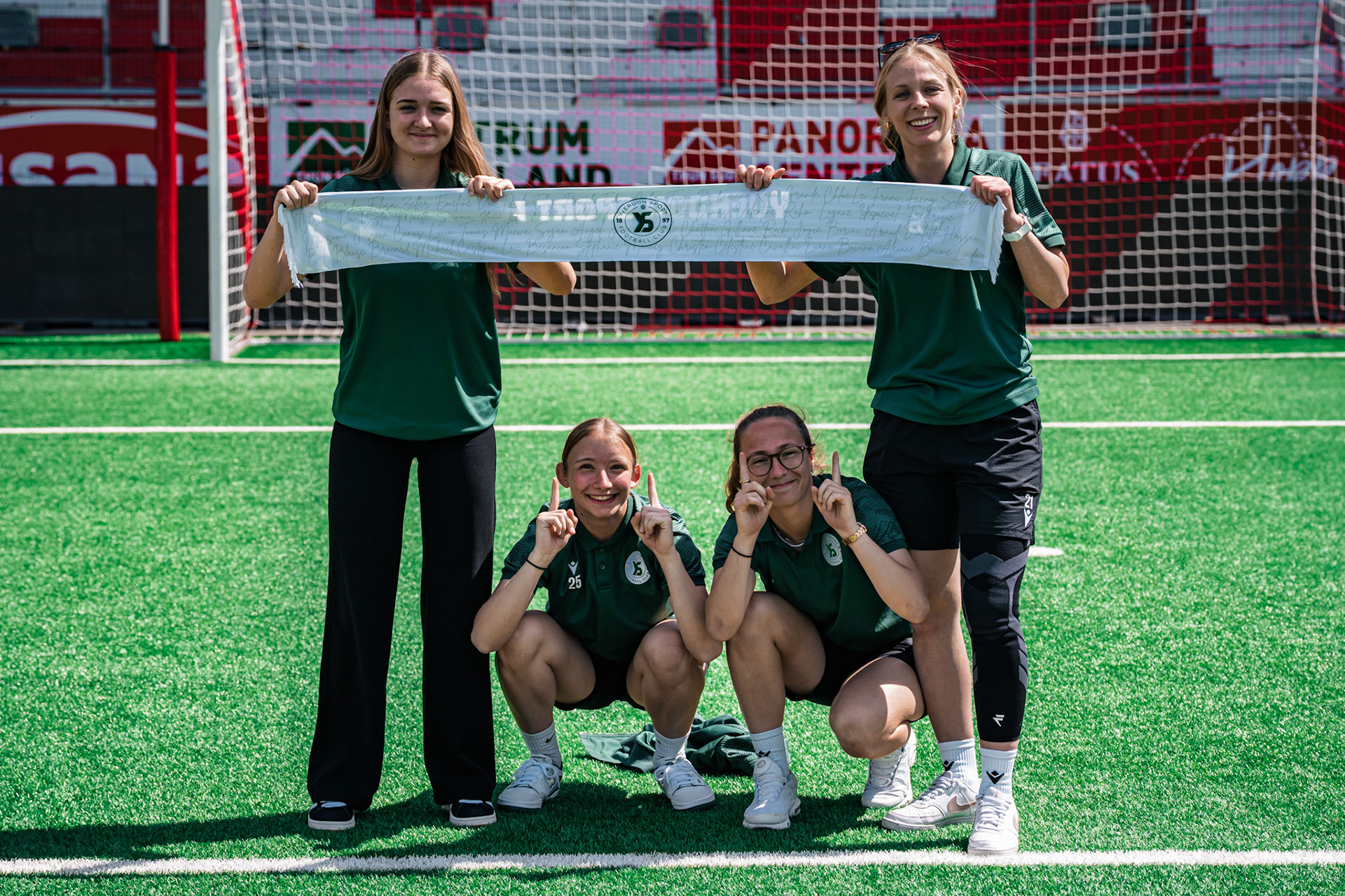 Frauenteam Thun Berner-Oberland et Yverdon Sport FC à la Stockhorn Arena. (Christian António/LibsVisuals.com)
