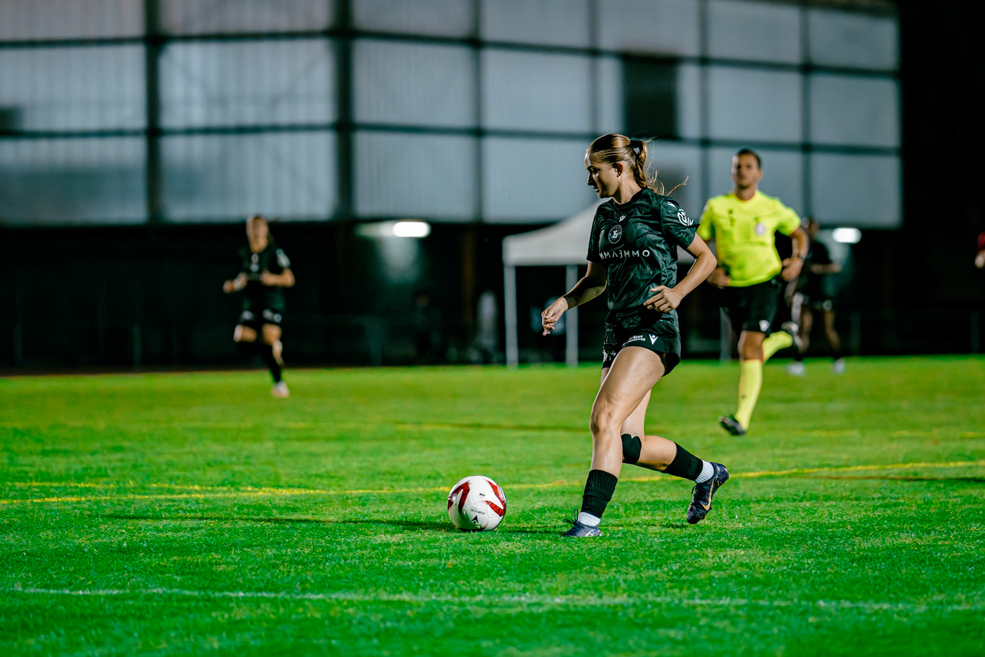 Match de championnat LNB (féminine) opposant le FC Sion Féminin à Yverdon Sport FC à l’Ancien Stand, Sion. (Christian António/LibsVisuals.com)