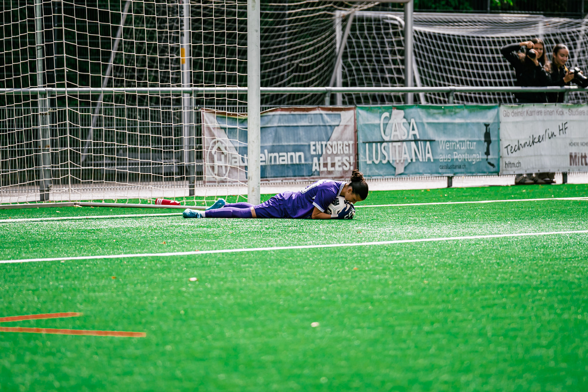 Match championnat opposant BSC YB Frauen U-20 - Yverdon Sport U-20 au Sportplatz Wyler. (Christian António/LibsVisuals.com)