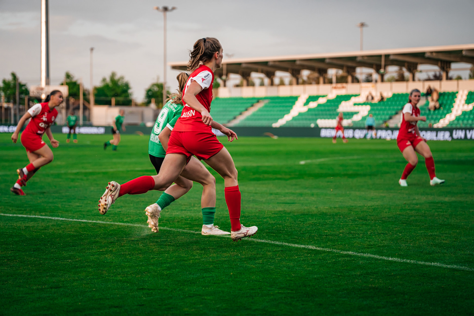 Yverdon Sport FC et FC Rapperswil-Jona au Stade Municipal. (Christian António/LibsVisuals.com)