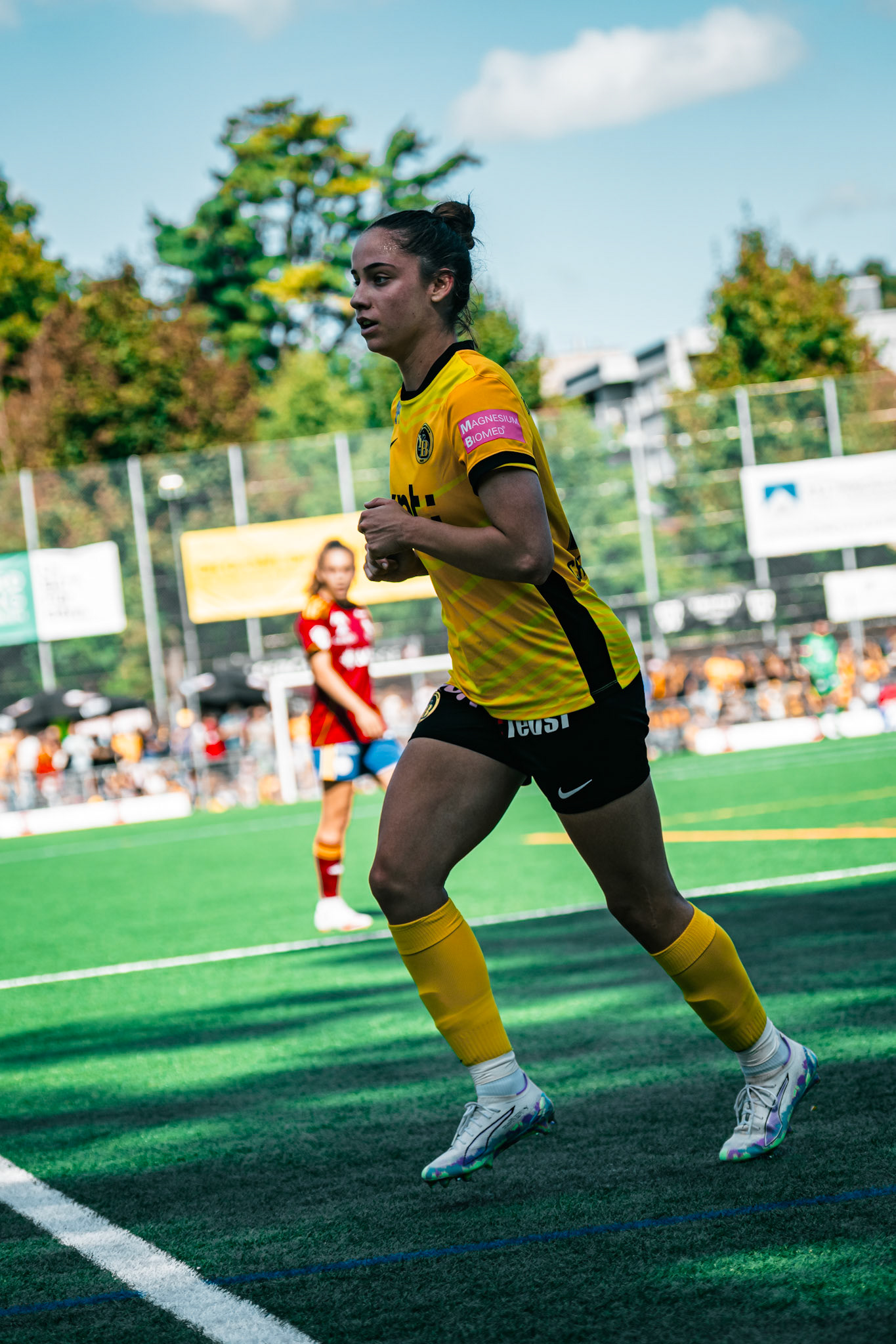 Match de l’AXA Women’s Super League opposant BSC YB Frauen et Servette FC Chênois Féminin au Spitalacker (Kunstrasenfeld), Bern. (Christian António/LibsVisuals.com)