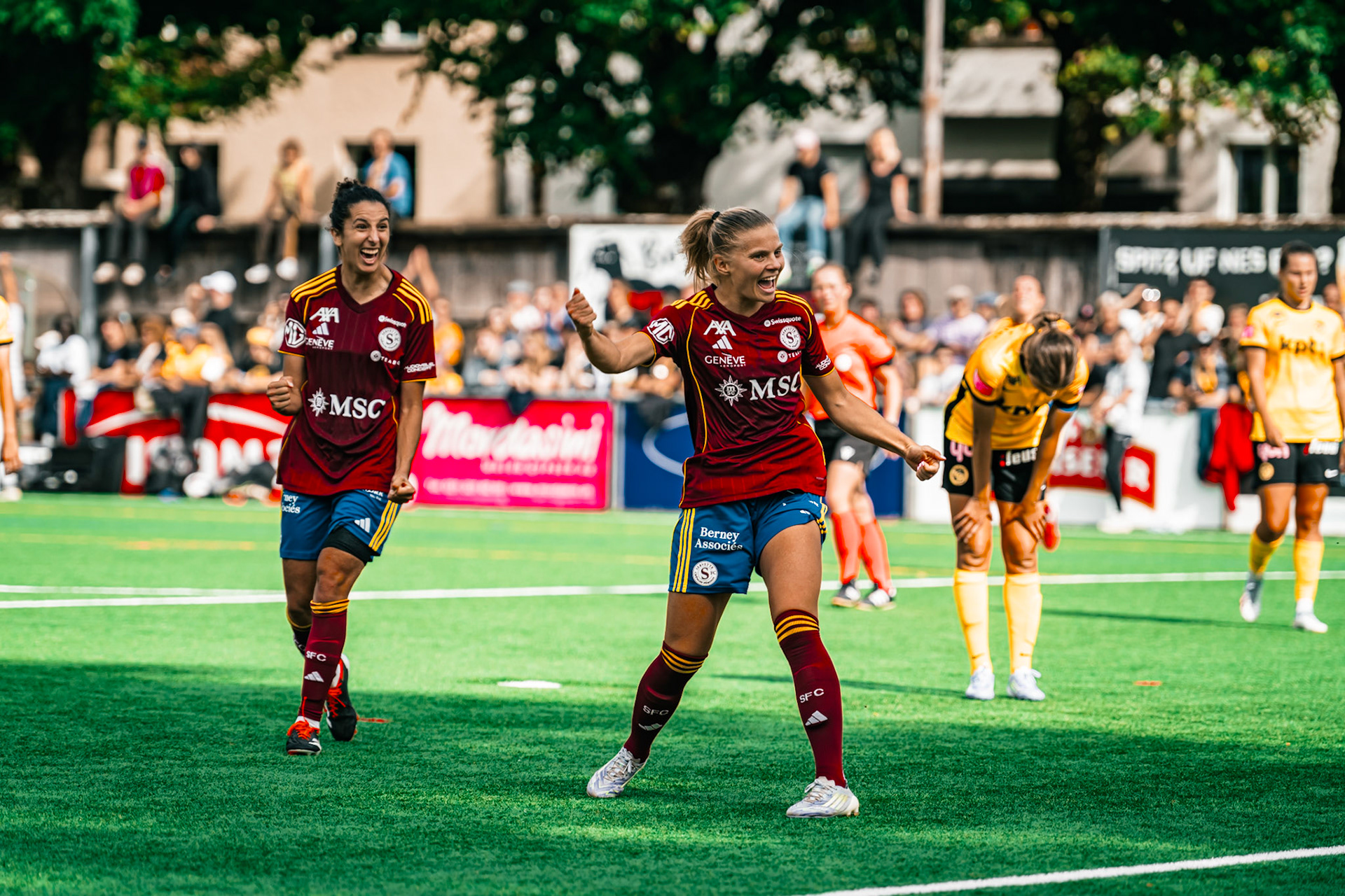 Match de l’AXA Women’s Super League opposant BSC YB Frauen et Servette FC Chênois Féminin au Spitalacker (Kunstrasenfeld), Bern. (Christian António/LibsVisuals.com)