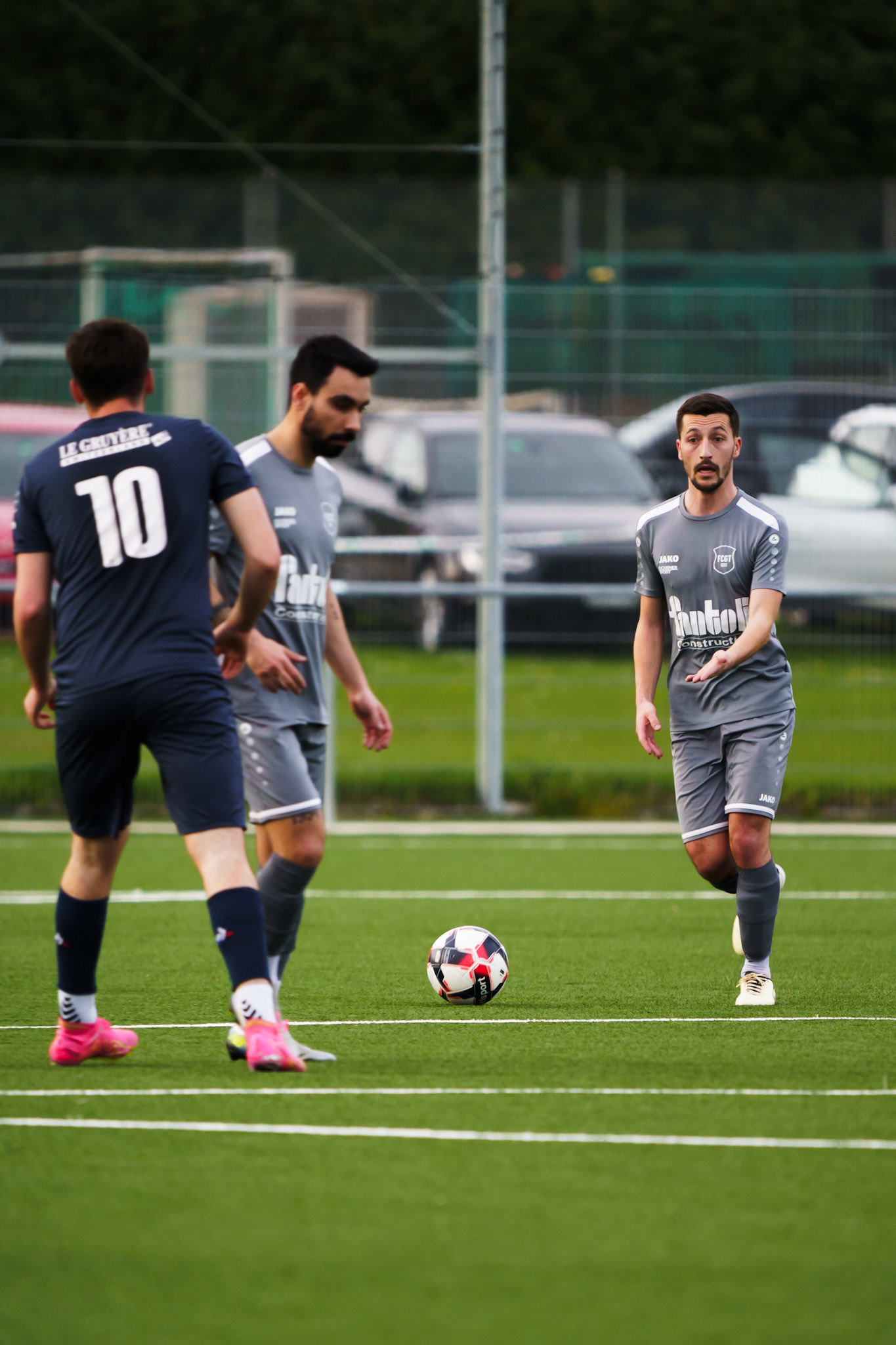 Match 2ème Ligue FC Champagne - FC Grandson-Tuileries au Terrain de Sport de Derrière-Ville à Champagne