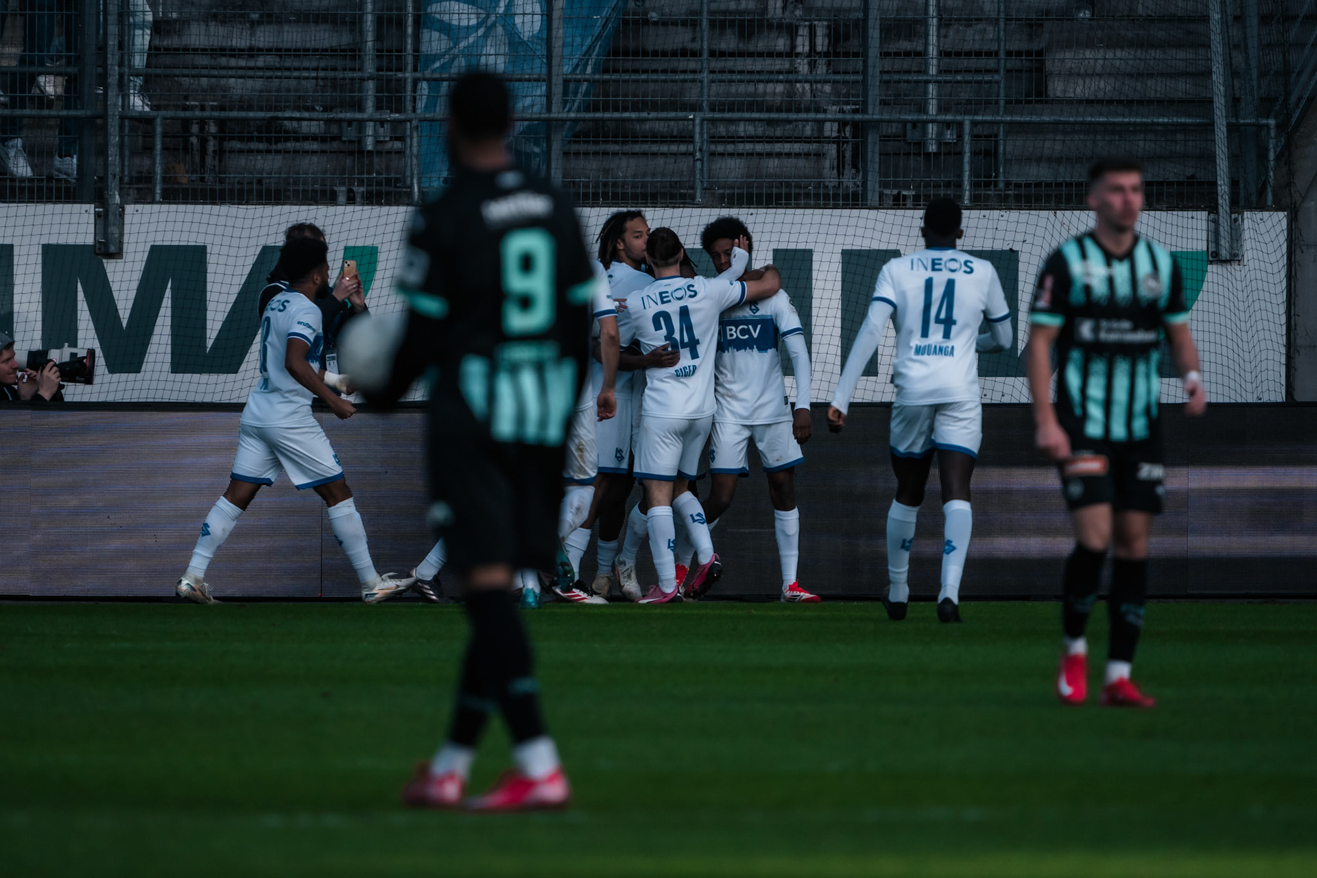FC Saint-Gall 1879 et Lausanne-Sport FC au Kybunpark. (Christian António/LibsVisuals.com)