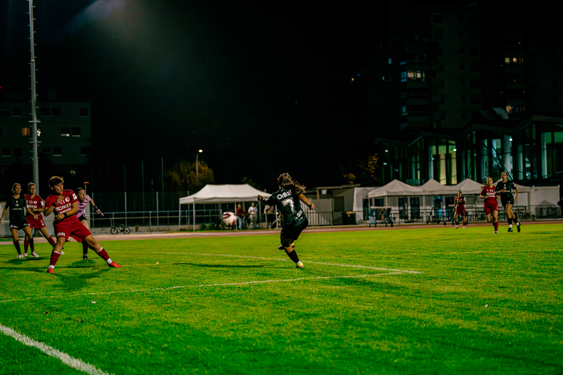 Match de championnat LNB (féminine) opposant le FC Sion Féminin à Yverdon Sport FC à l’Ancien Stand, Sion. (Christian António/LibsVisuals.com)