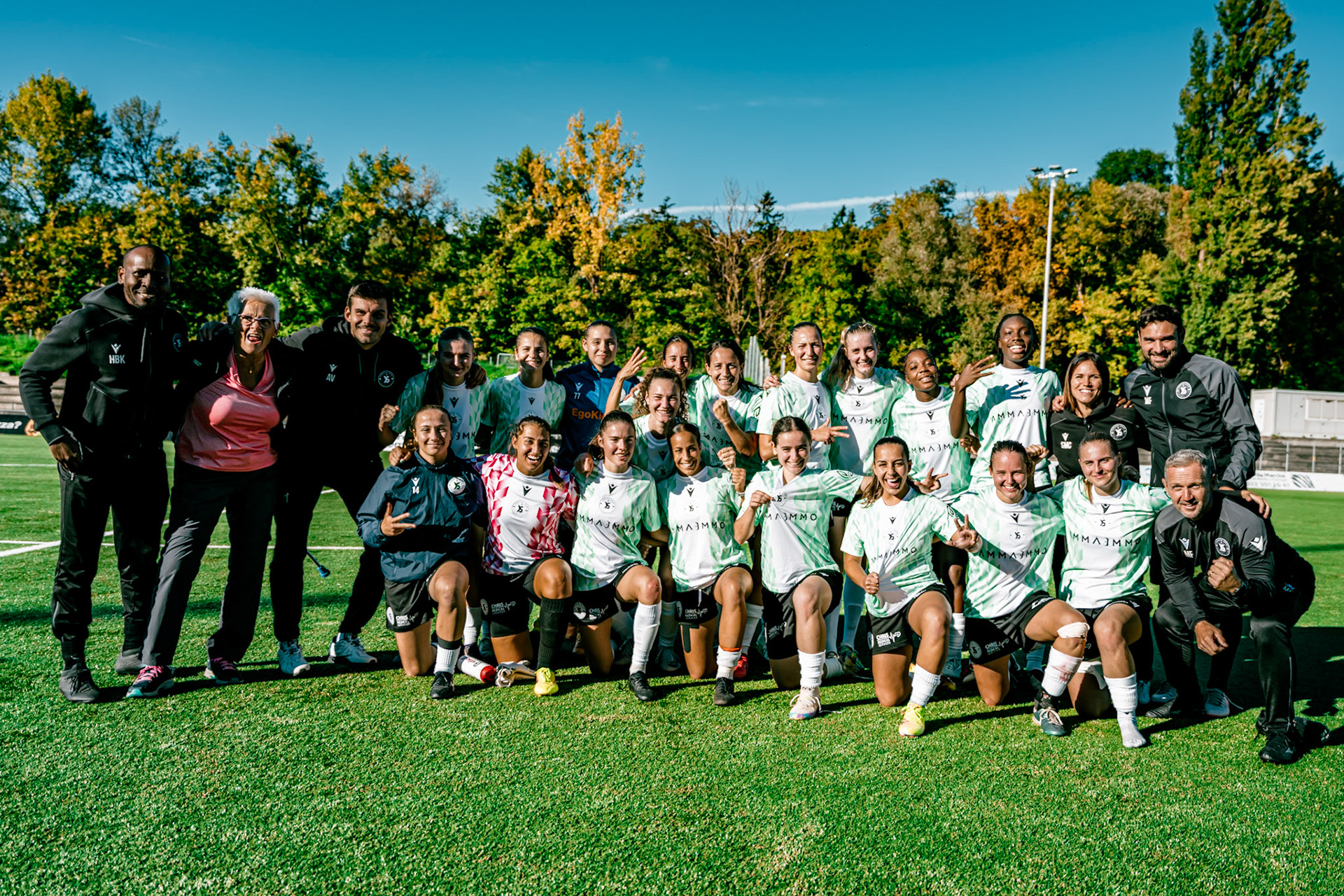 Match de championnat LNB (féminine) opposant l’Etoile Carouge FC à Yverdon Sport FC au Stade de la Fontenette à Carouge. (Christian António/LibsVisuals.com)