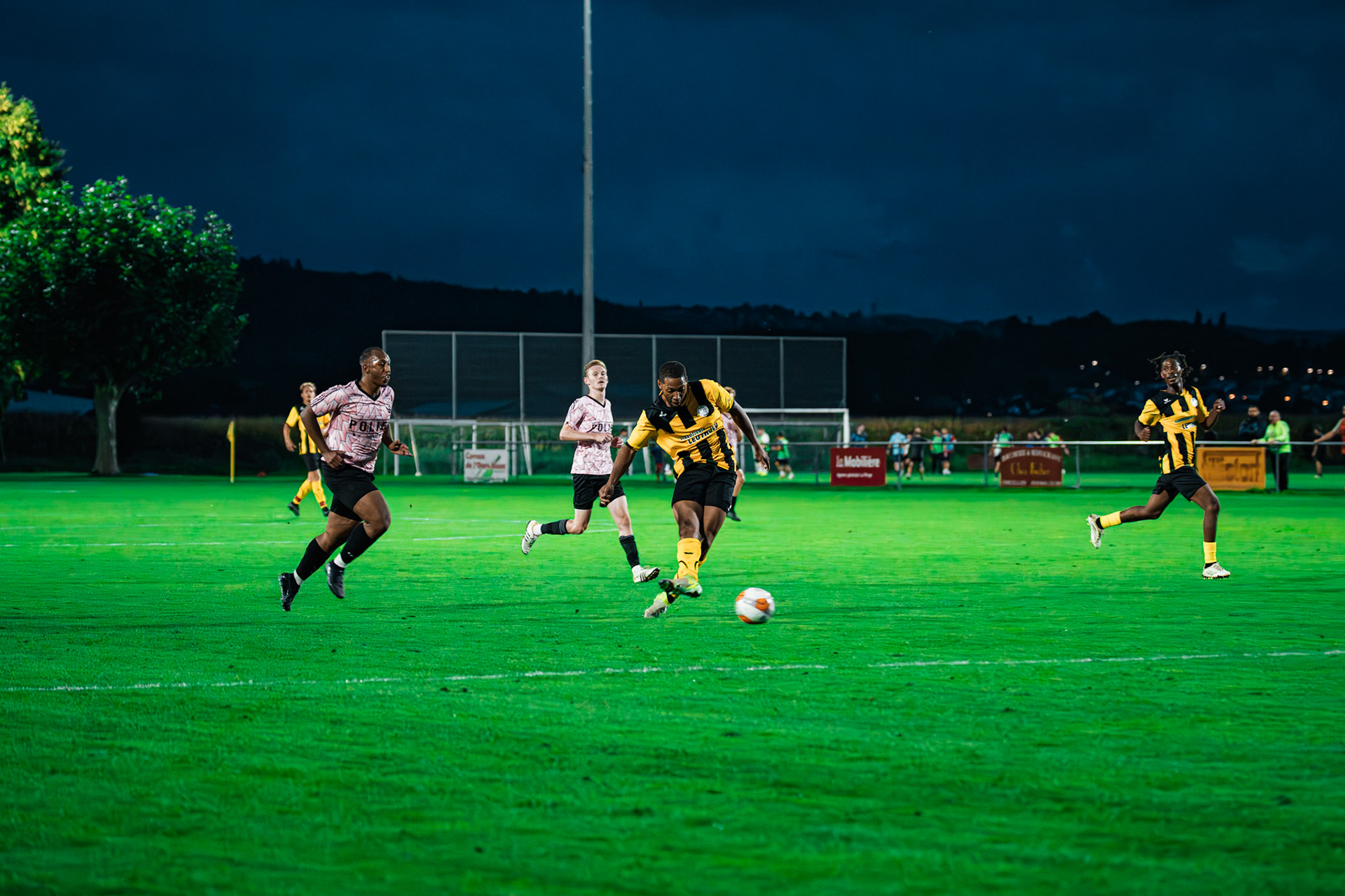 Match BCV Cup opposant FC Corcelles-Payerne I – FC Poliez-Pittet IA à la Place de sports Freybonnaz. (Christian António/LibsVisuals.com)