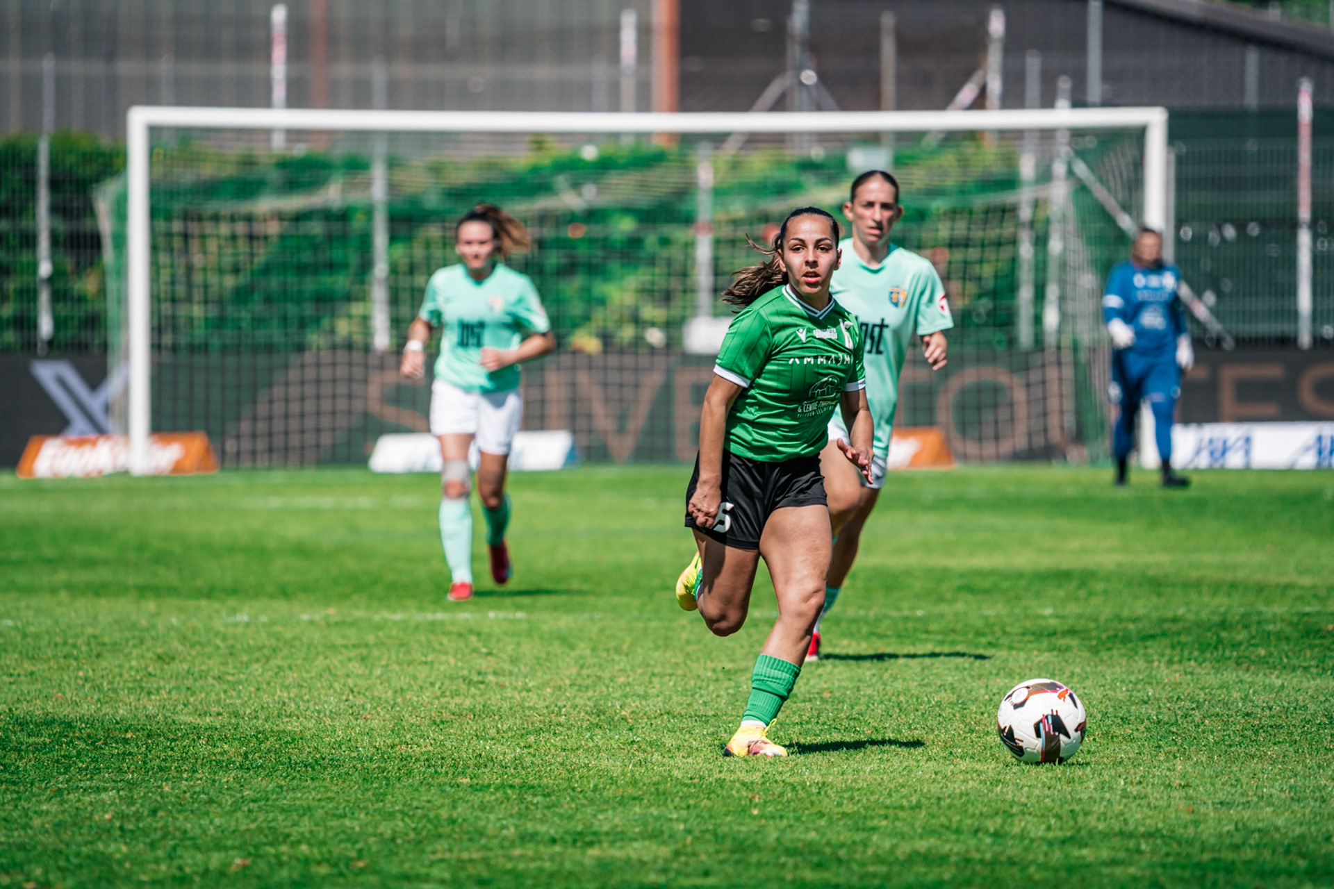 Yverdon Sport FC et FC Schlieren au Stade Municipal. (Christian António/LibsVisuals.com)