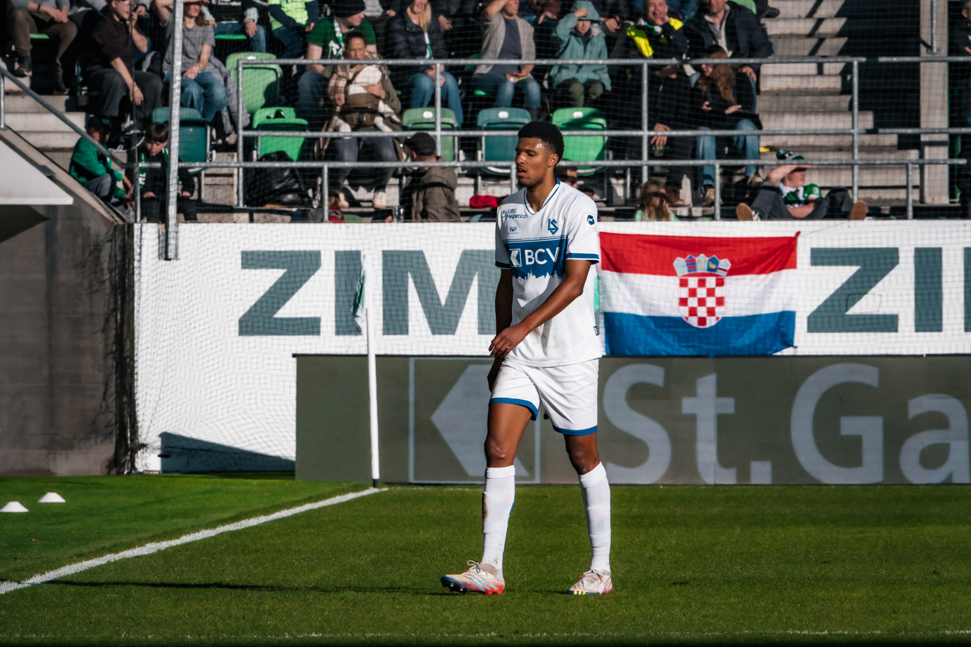 FC Saint-Gall 1879 et Lausanne-Sport FC au Kybunpark. (Christian António/LibsVisuals.com)