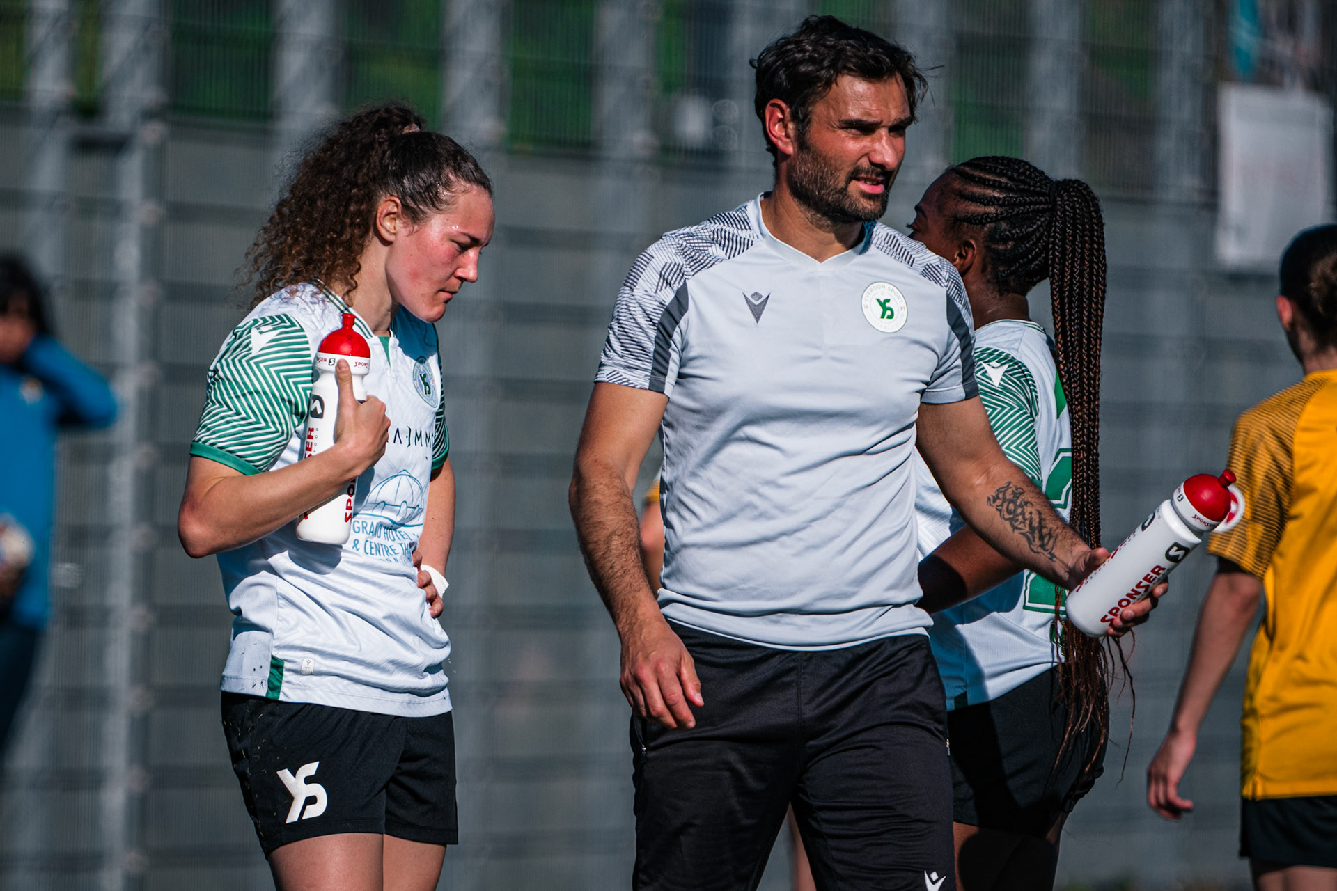 FC Schlieren et Yverdon Sport FC au Zelgli. (Christian António/LibsVisuals.com)