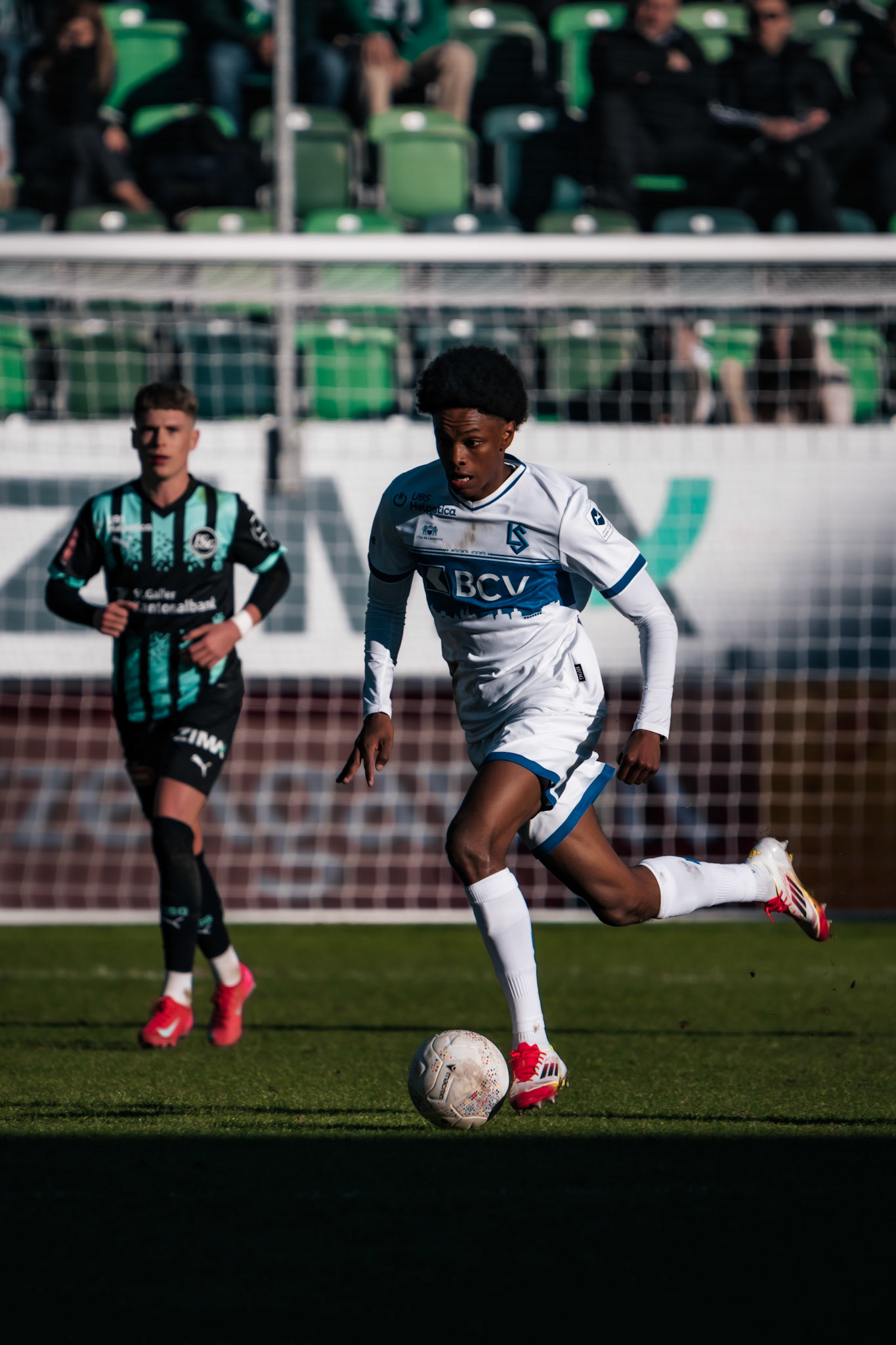 FC Saint-Gall 1879 et Lausanne-Sport FC au Kybunpark. (Christian António/LibsVisuals.com)