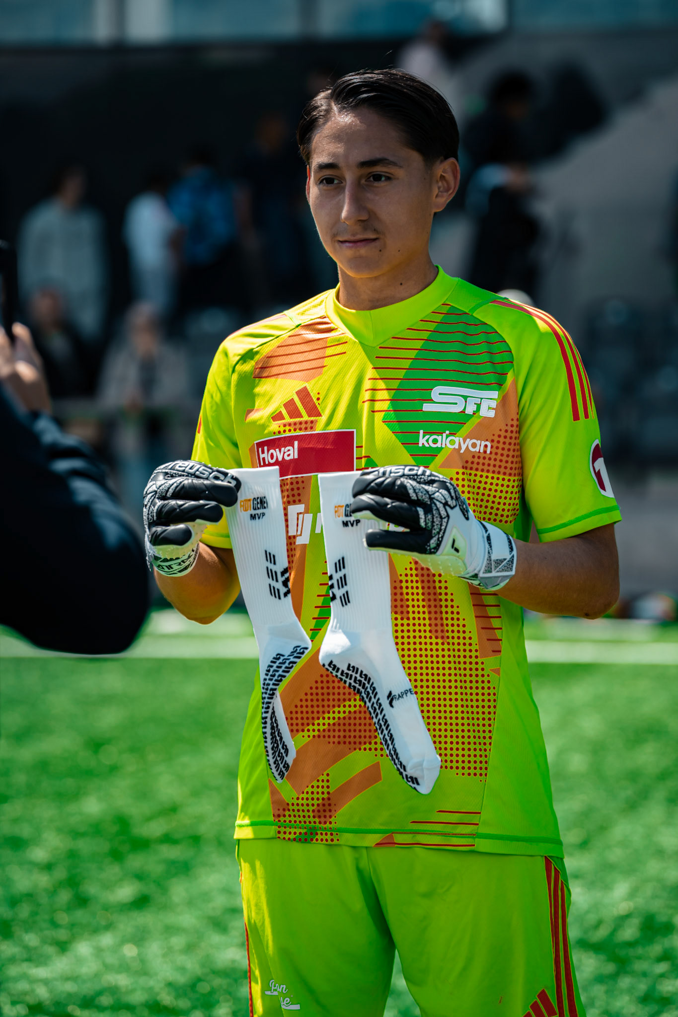 FC Lausanne-Sport M-17 et Servette FC M-17 au Centre sportif+ Stade de la Tuilière. (Christian António/LibsVisuals.com)