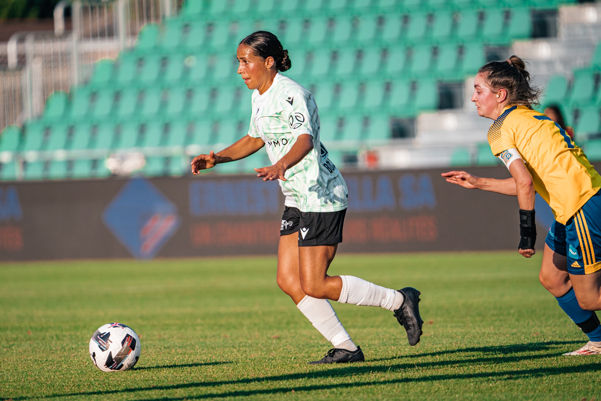 Match championnat opposant Yverdon Sport – FC Wädenswil au Stade Municipal. (Christian António/LibsVisuals.com)
