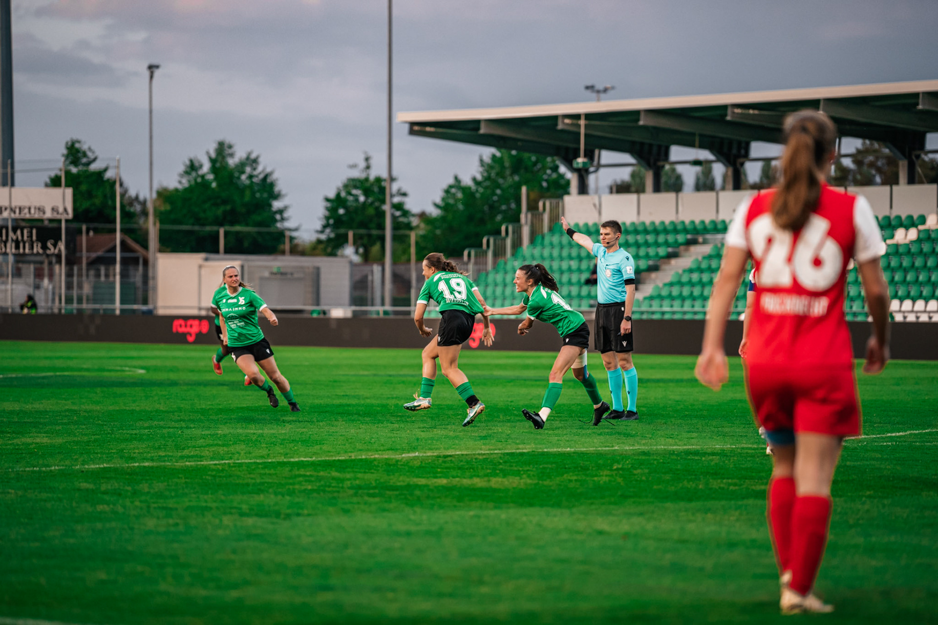 Yverdon Sport FC et FC Rapperswil-Jona au Stade Municipal. (Christian António/LibsVisuals.com)