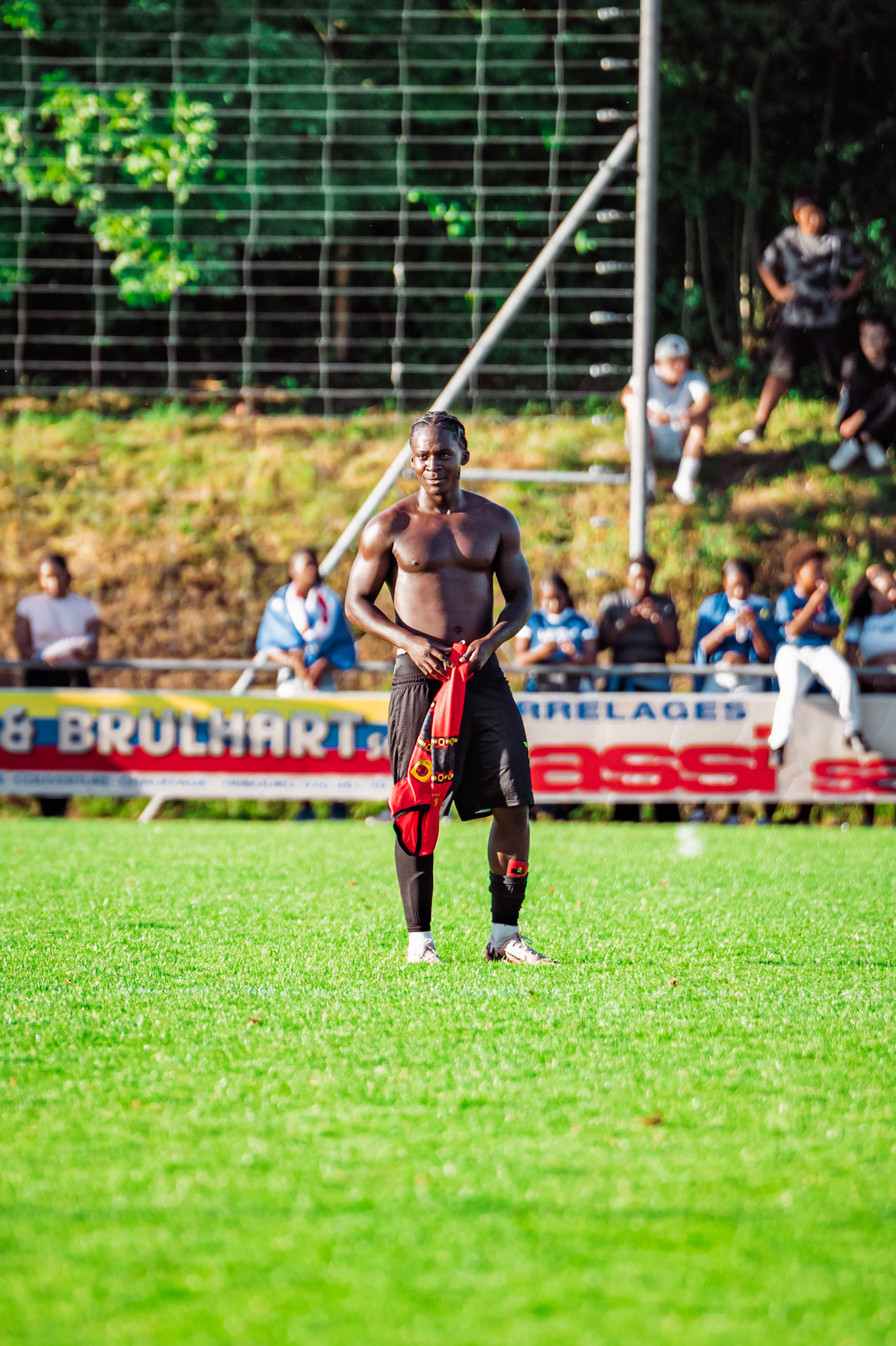 Match amical opposant l’Angola et le Cap-Vert (CanFribourg) au Terrain Communal de Corminboeuf. (Christian António/LibsVisuals.com)