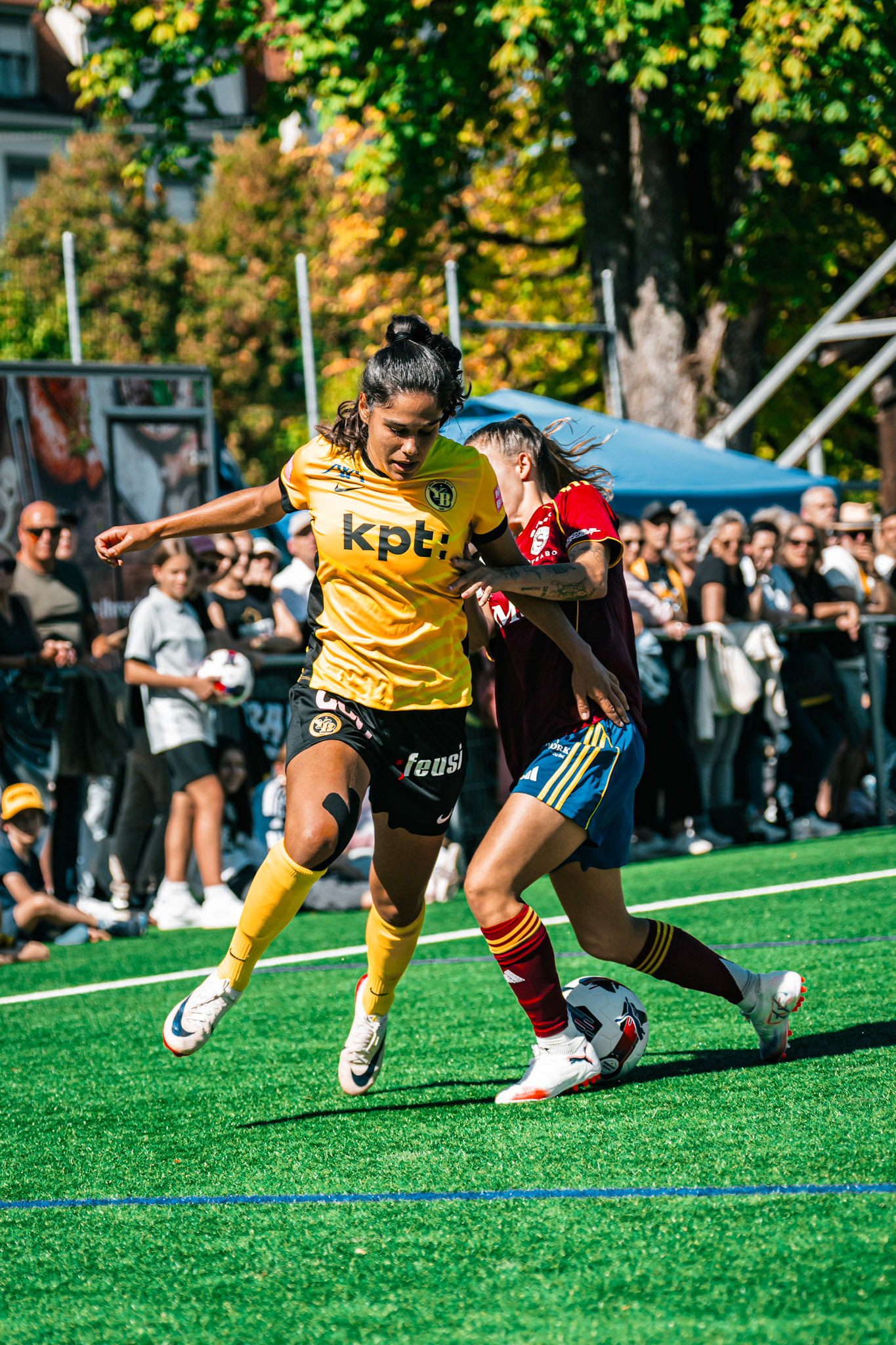 Match de l’AXA Women’s Super League opposant BSC YB Frauen et Servette FC Chênois Féminin au Spitalacker (Kunstrasenfeld), Bern. (Christian António/LibsVisuals.com)