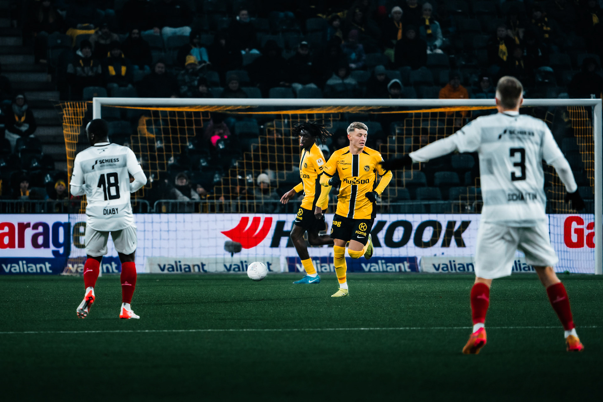 Tanguy Zoukrou, Défenseur du BSC Young Boys lors du match entre BSC Young Boys et FC Winterthur au Stadion Wankdorf. (Christian António/LibsVisuals.com)