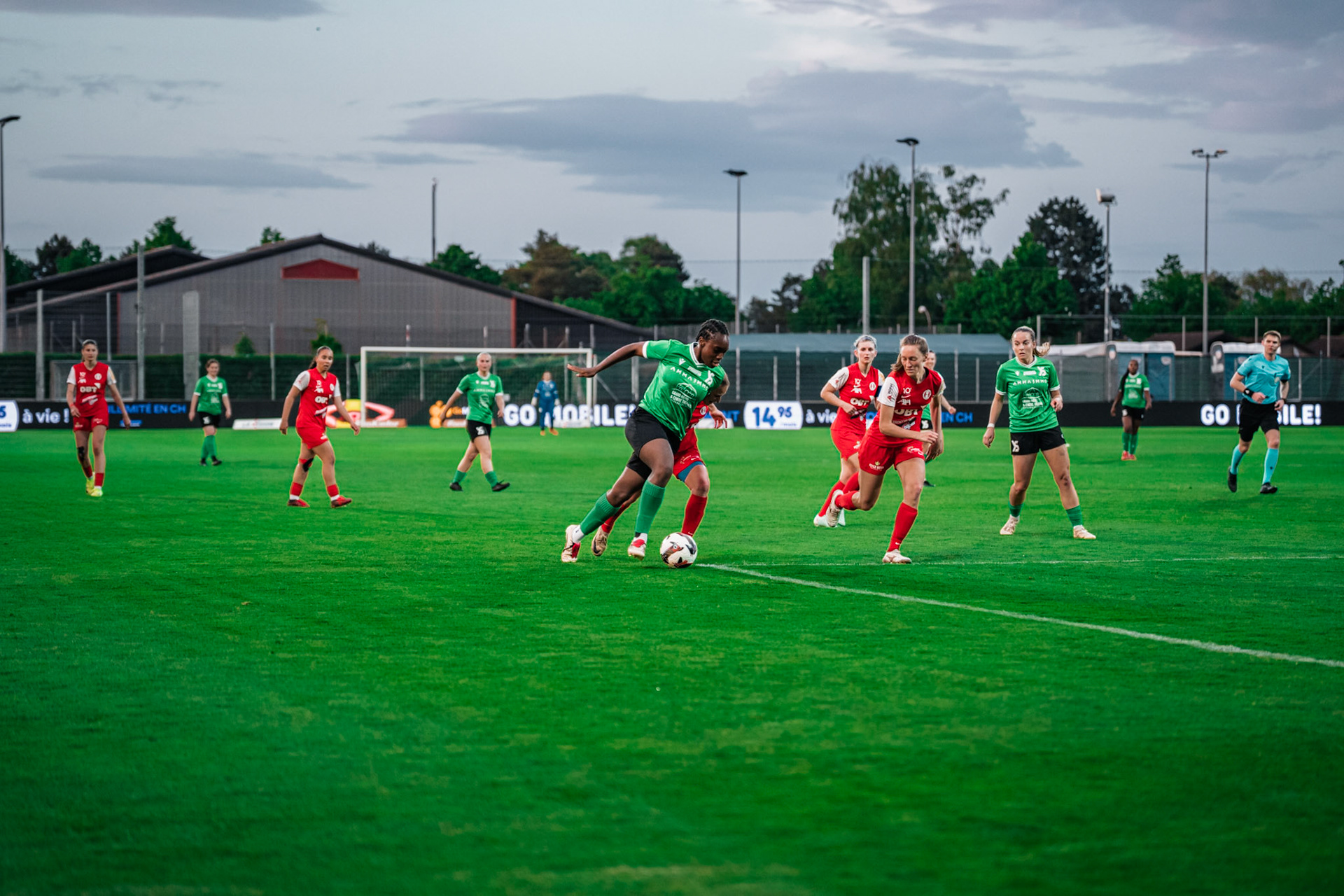 Yverdon Sport FC et FC Rapperswil-Jona au Stade Municipal. (Christian António/LibsVisuals.com)
