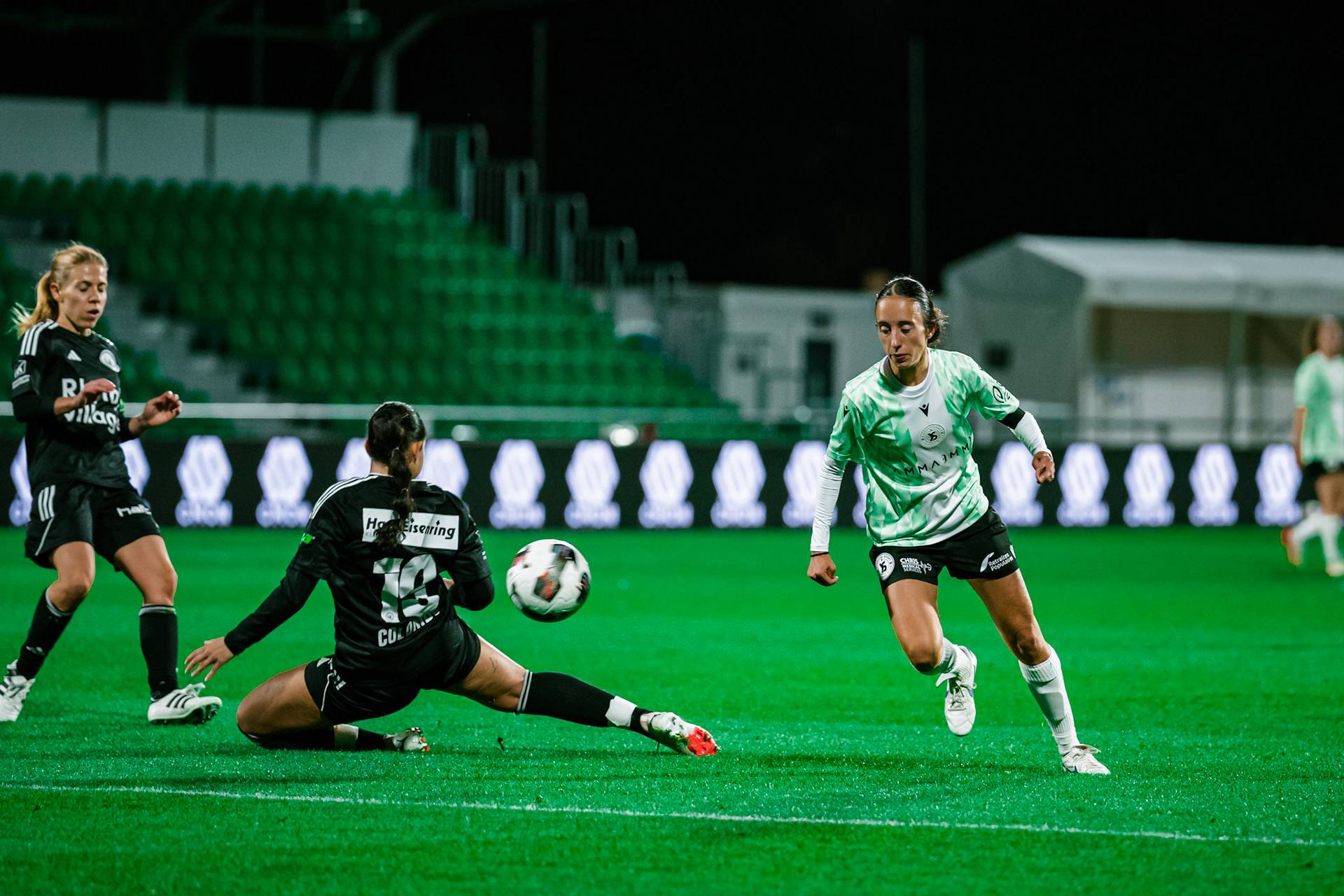 Match de championnat LNB (féminine) opposant Yverdon Sport FC et FC Wil 1900 au Stade Municipal, Yverdon. (Christian António/LibsVisuals.com)