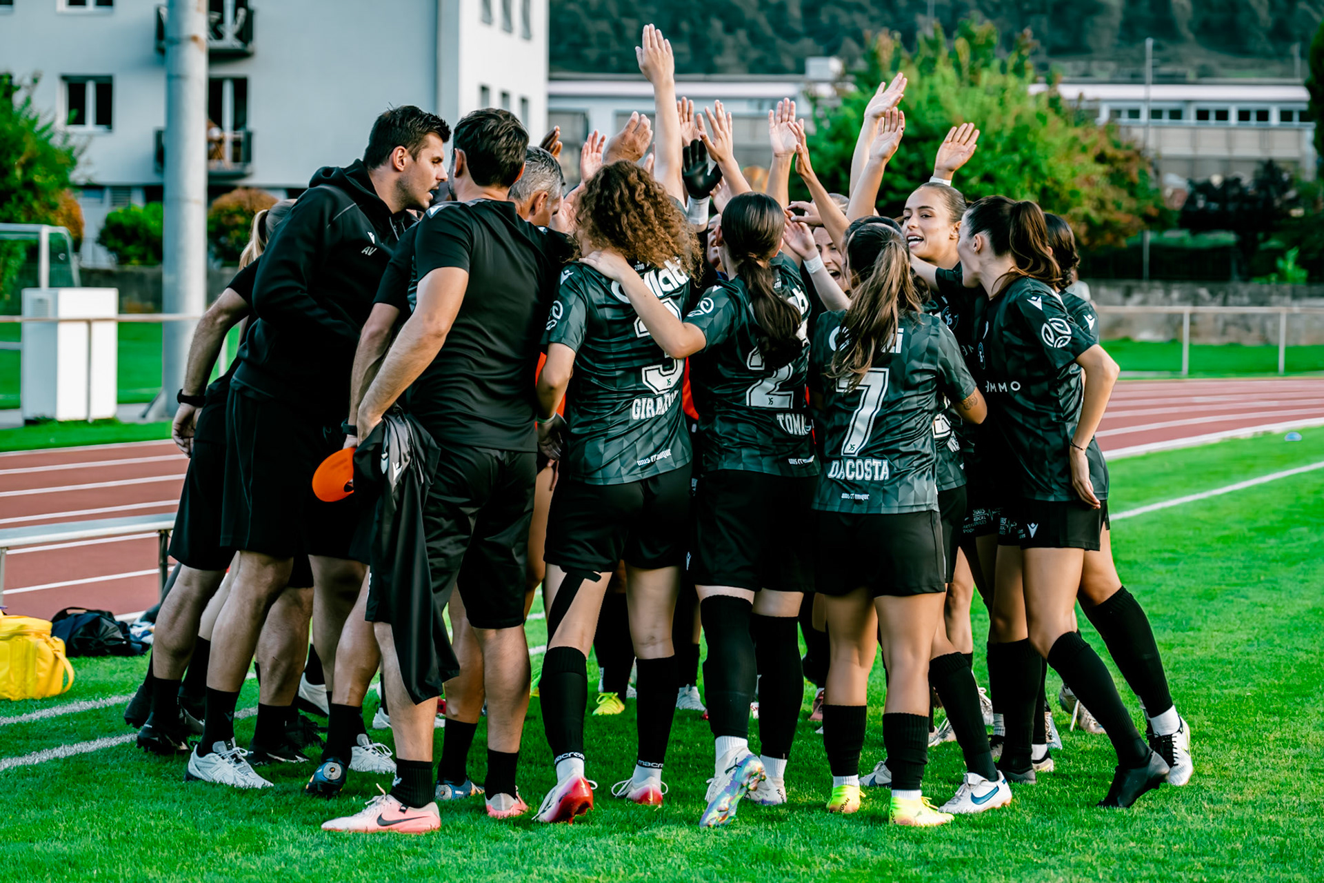 Match de championnat LNB (féminine) opposant le FC Sion Féminin à Yverdon Sport FC à l’Ancien Stand, Sion. (Christian António/LibsVisuals.com)