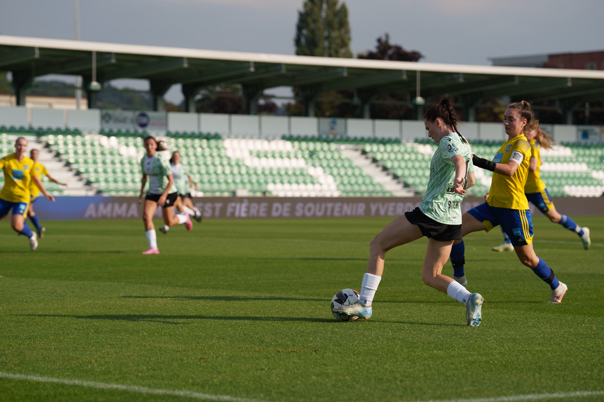 Match championnat opposant Yverdon Sport – FC Wädenswil au Stade Municipal. (Christian António/LibsVisuals.com)
