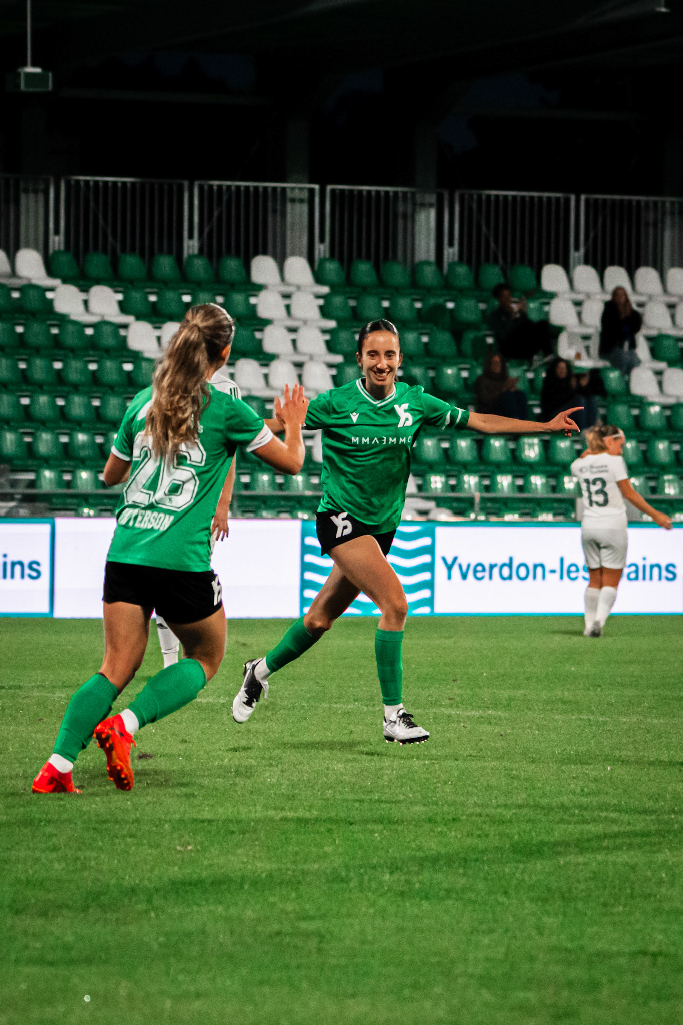 Ligue nationale B Féminine Yverdon Sport FC - Etoile Carouge FC