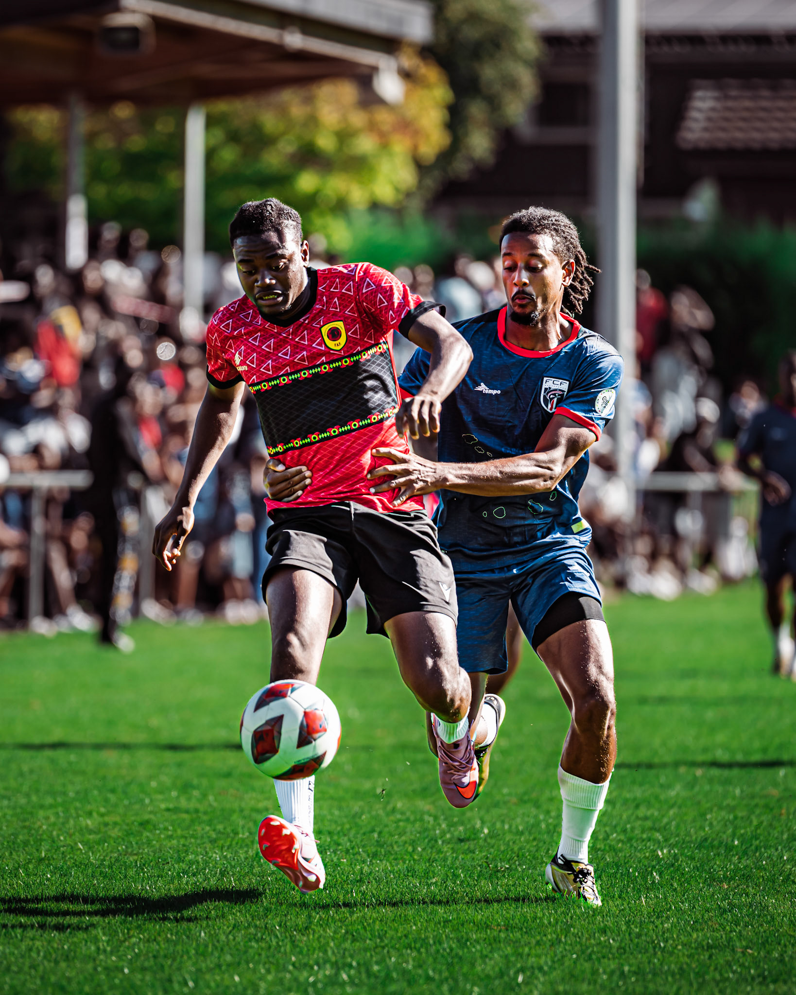 Match amical opposant l’Angola et le Cap-Vert (CanFribourg) au Terrain Communal de Corminboeuf. (Christian António/LibsVisuals.com)