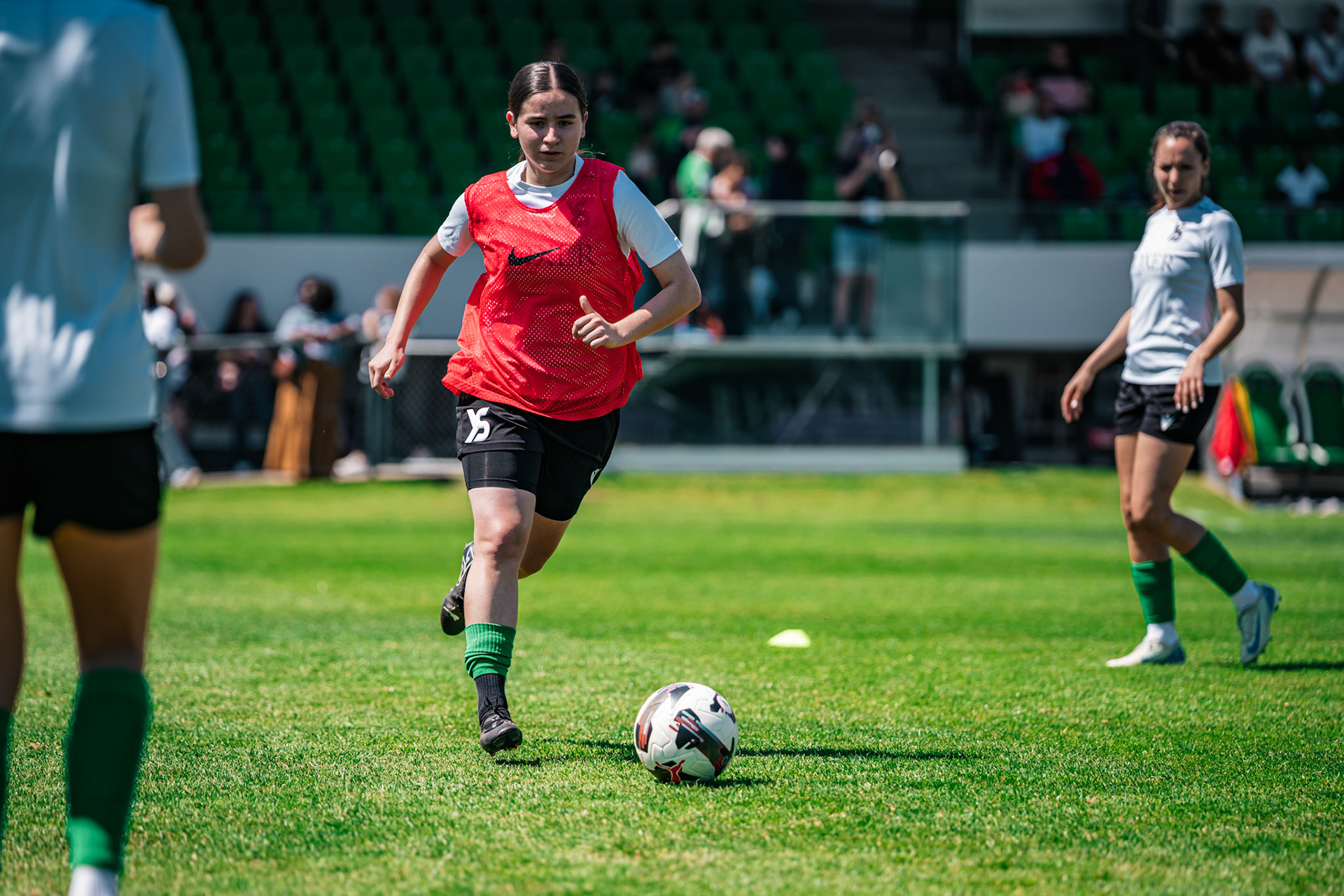 Yverdon Sport FC et FC Schlieren au Stade Municipal. (Christian António/LibsVisuals.com)